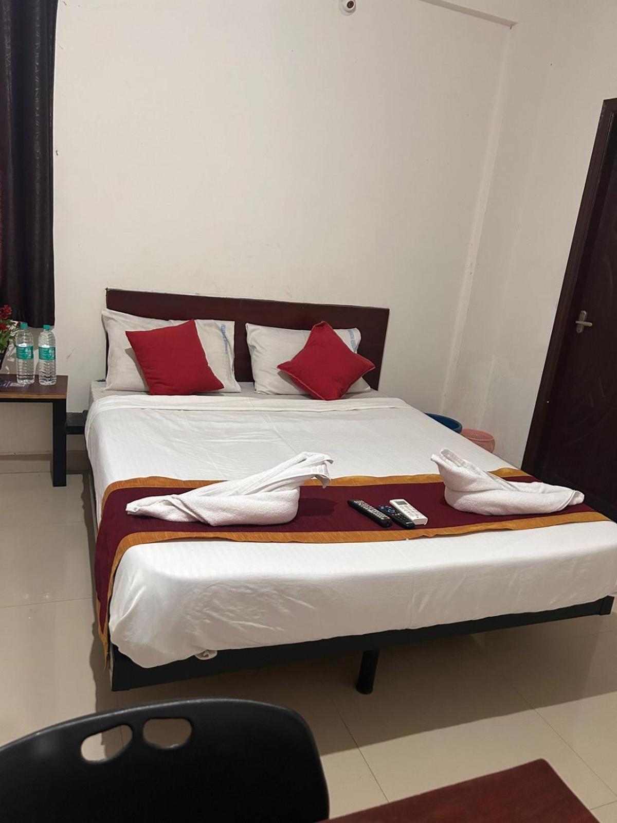 Hotel Prakrathi Residency
