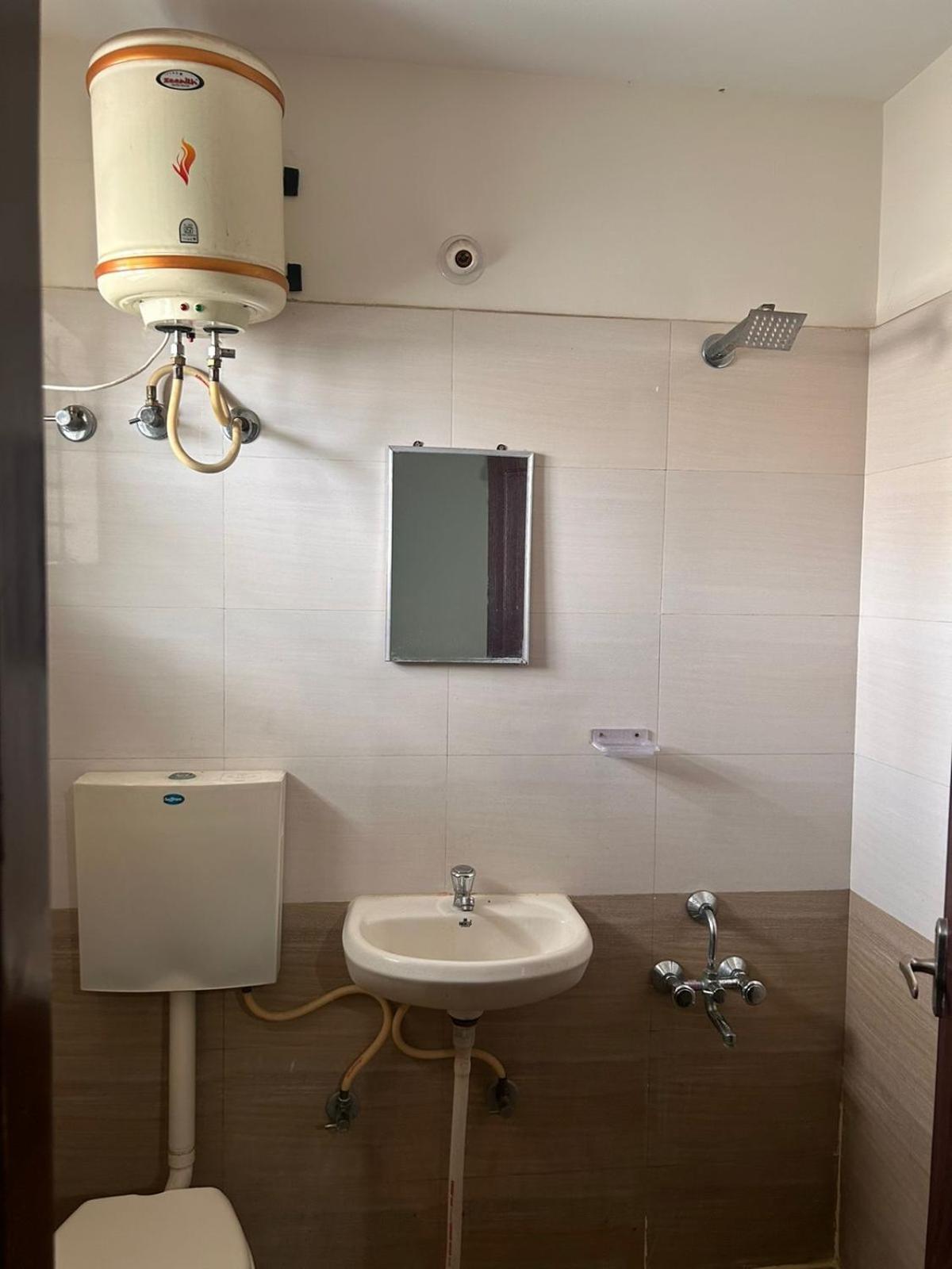 Hotel Prakrathi Residency 2*