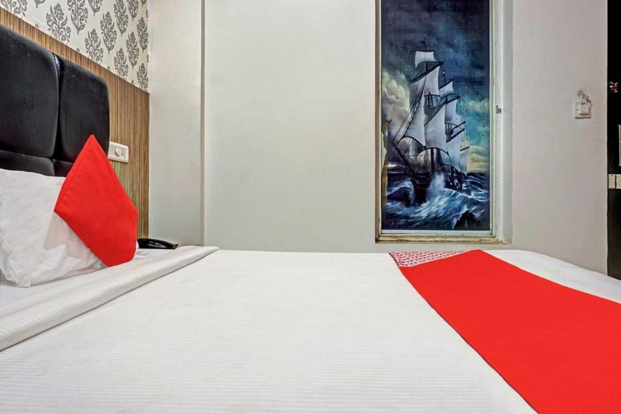 Oyo Galaxy Hotel *