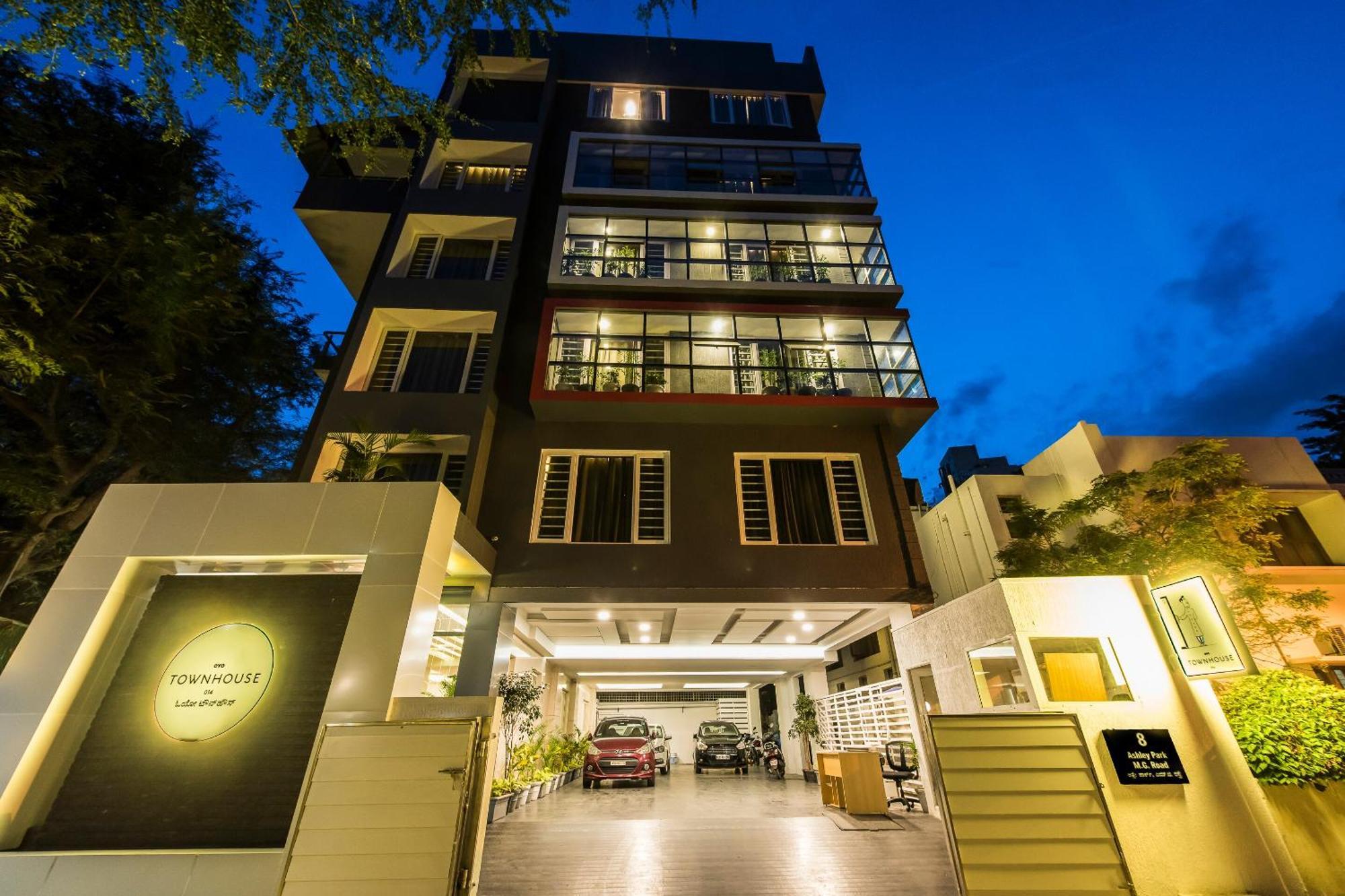 Super Townhouse Mg Road,bangalore