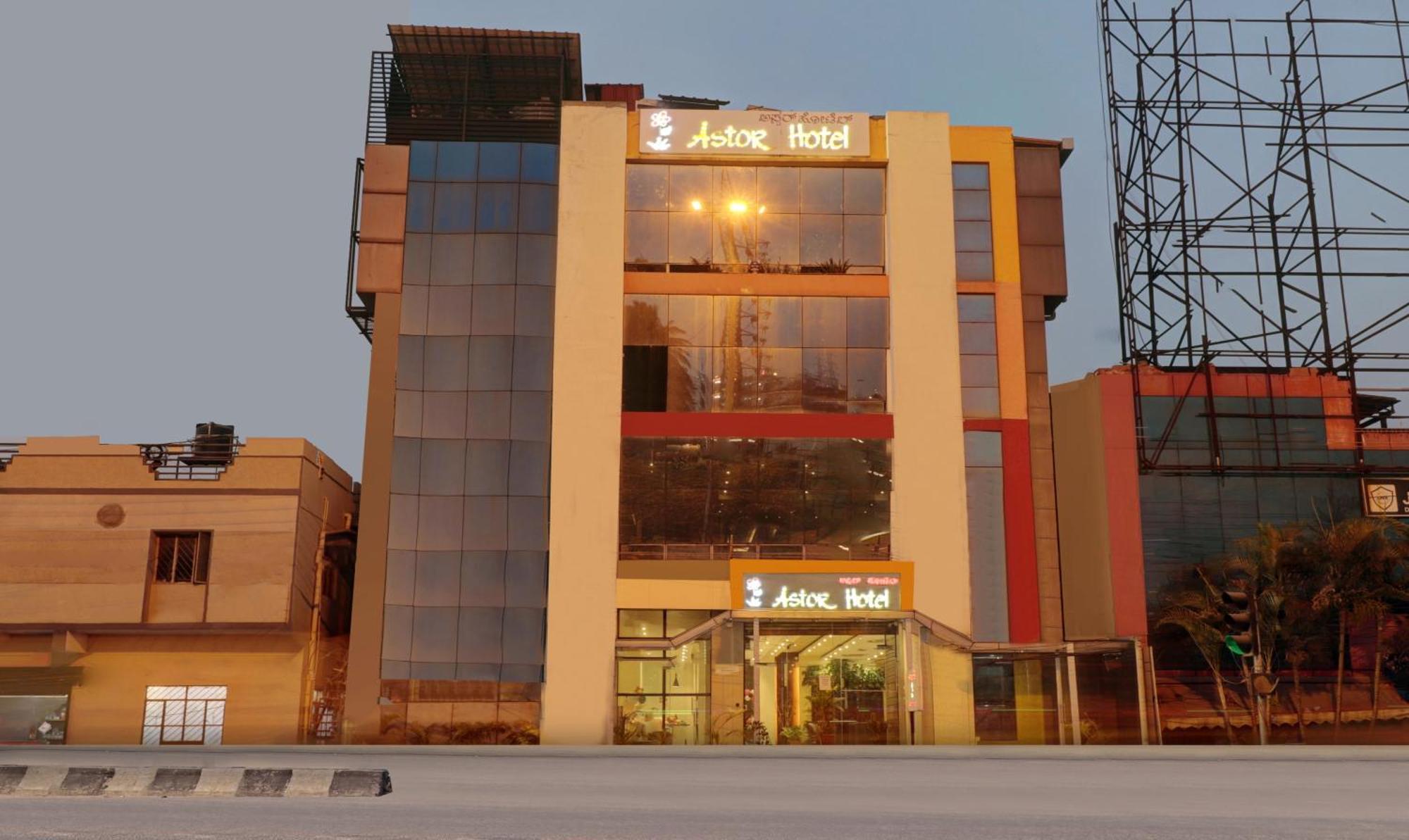 Hotel Treebo Astor Hsr Layout 3*