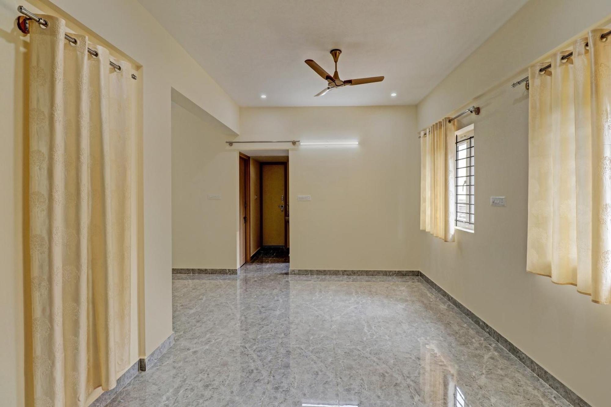 Hotel Manyata Service Bangalore