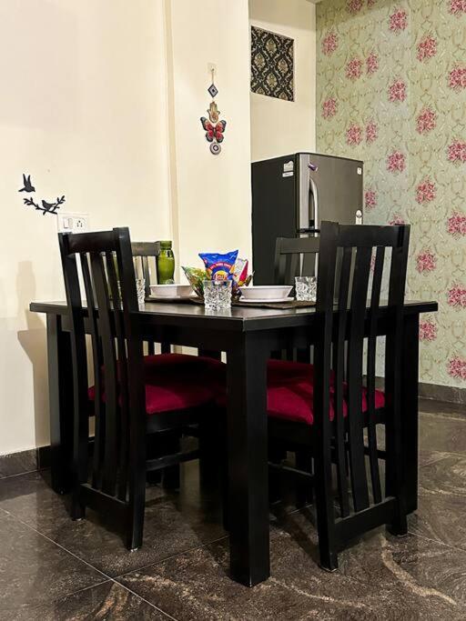 Lasa Penthouse - Vacation Or Workation 2bhk Flat *