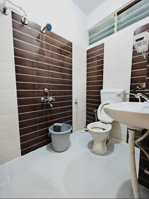 Lasa Penthouse - Vacation Or Workation 2bhk Flat *