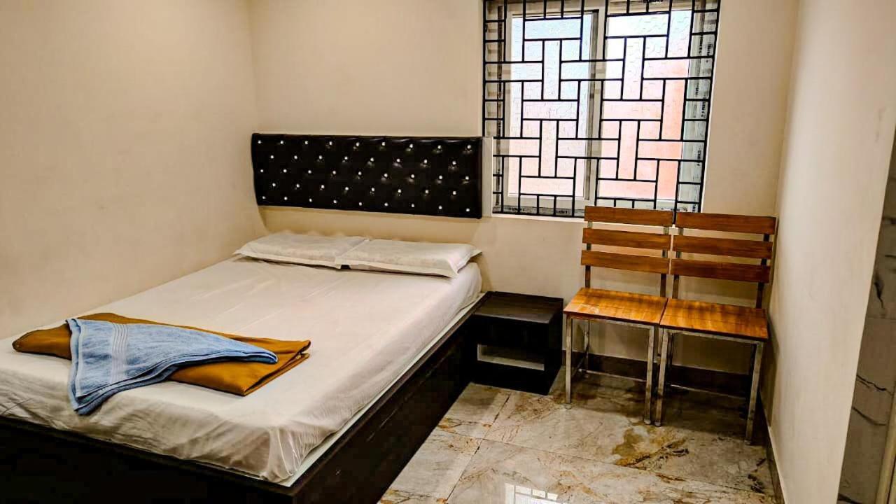 Akkshaya Hotel *