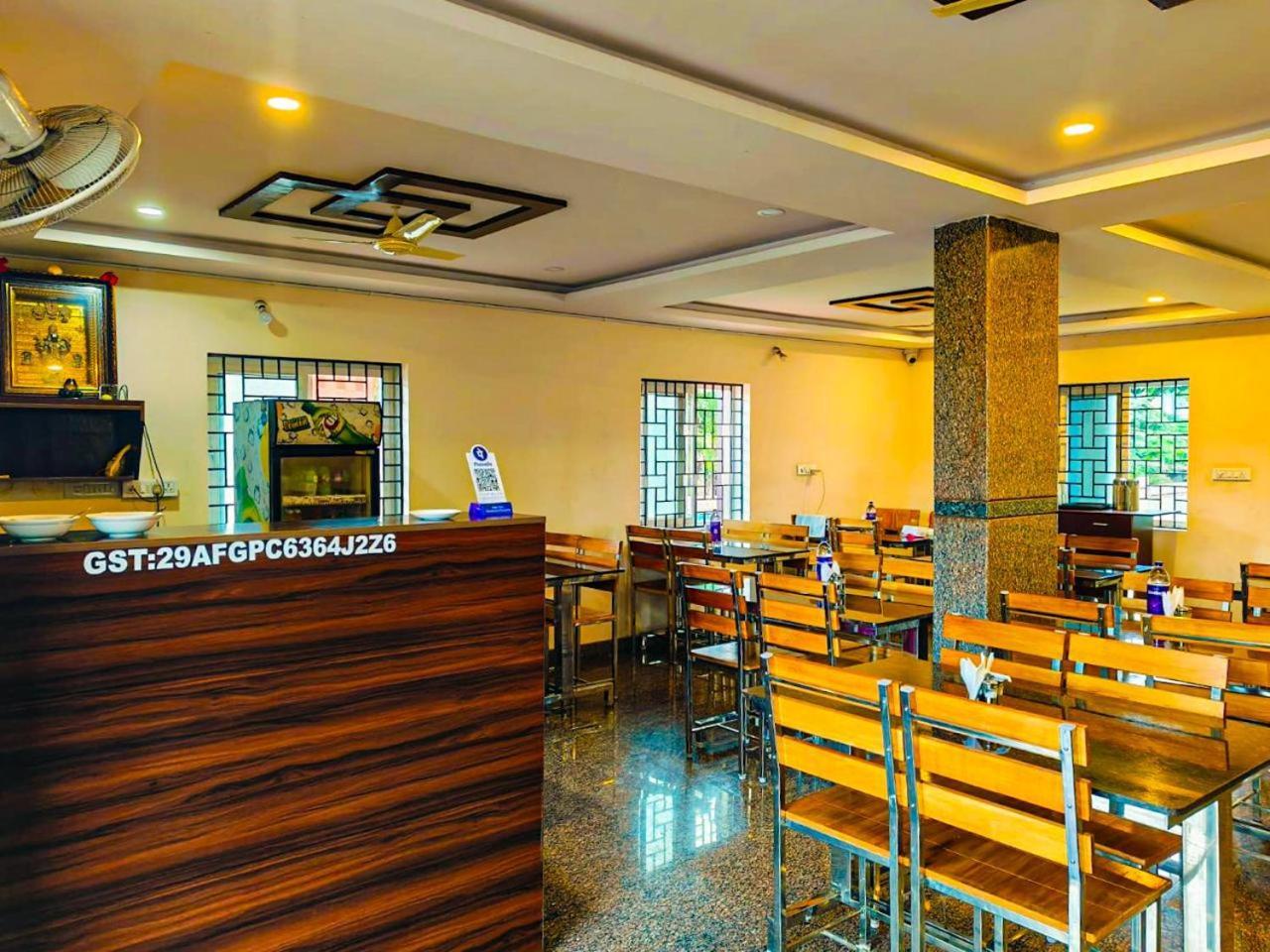 Akkshaya Hotel *