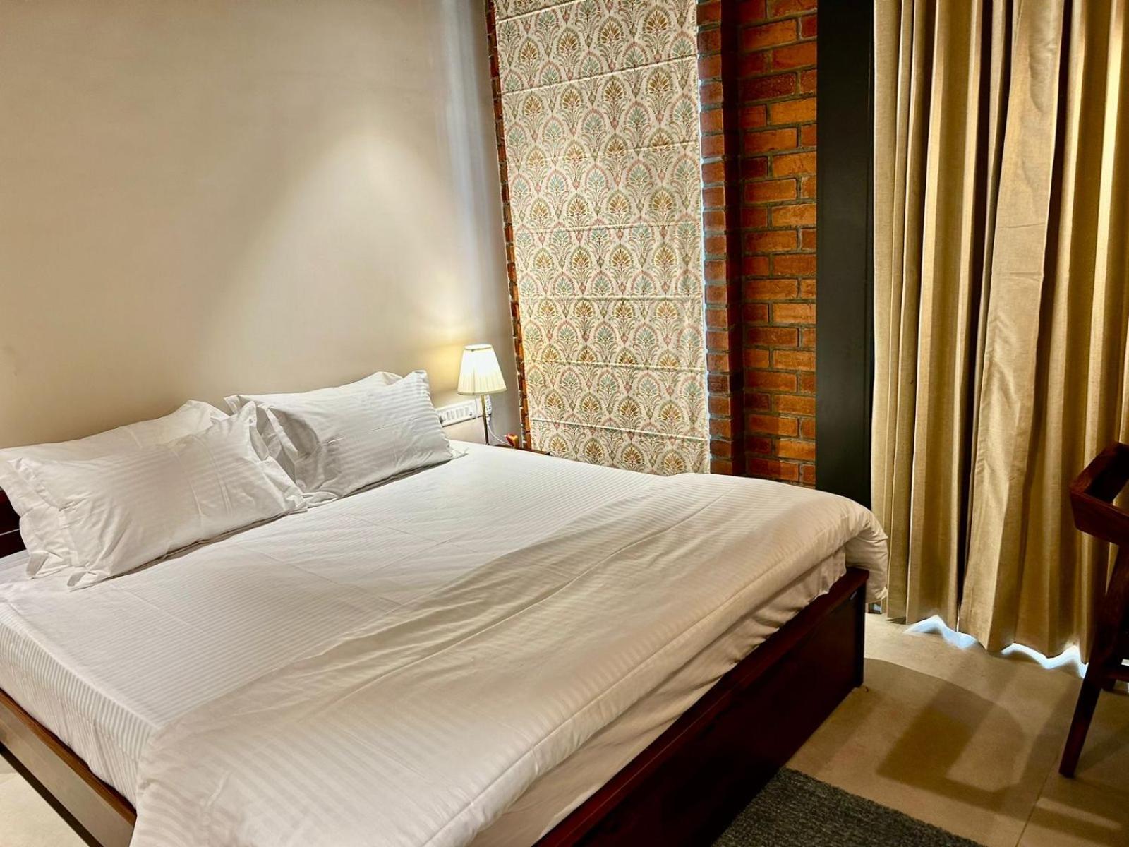Bed & Breakfast Limelights Premium