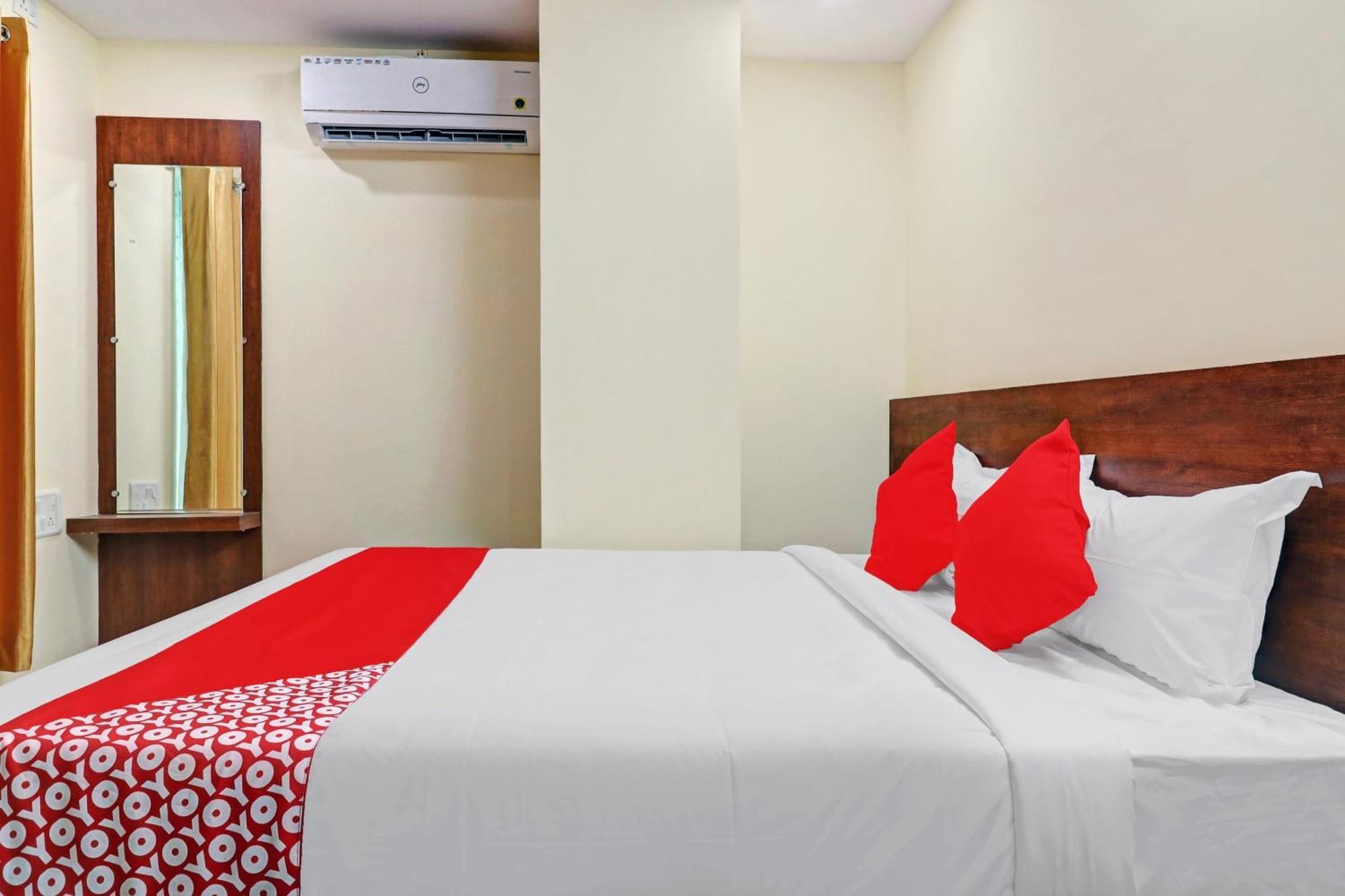 Super O Silver House Near Mantri Square Mall 3*