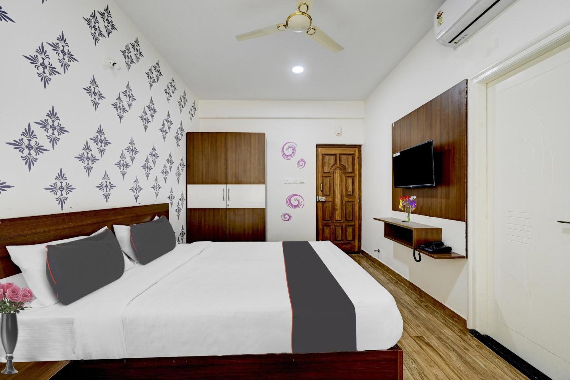 Hotel Capital O Venue Bangalore