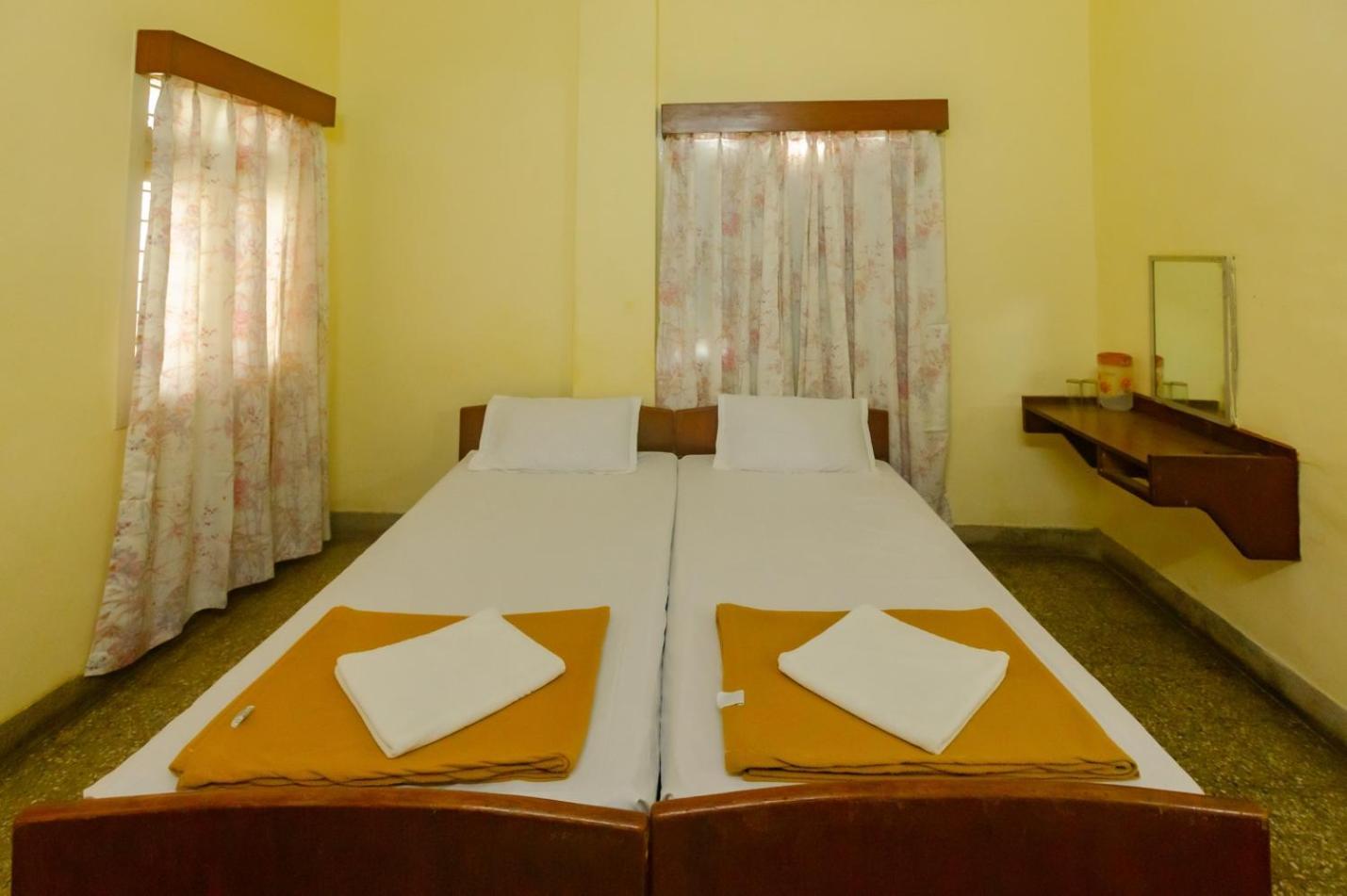 Sri Ramakrishna Hotel 4*