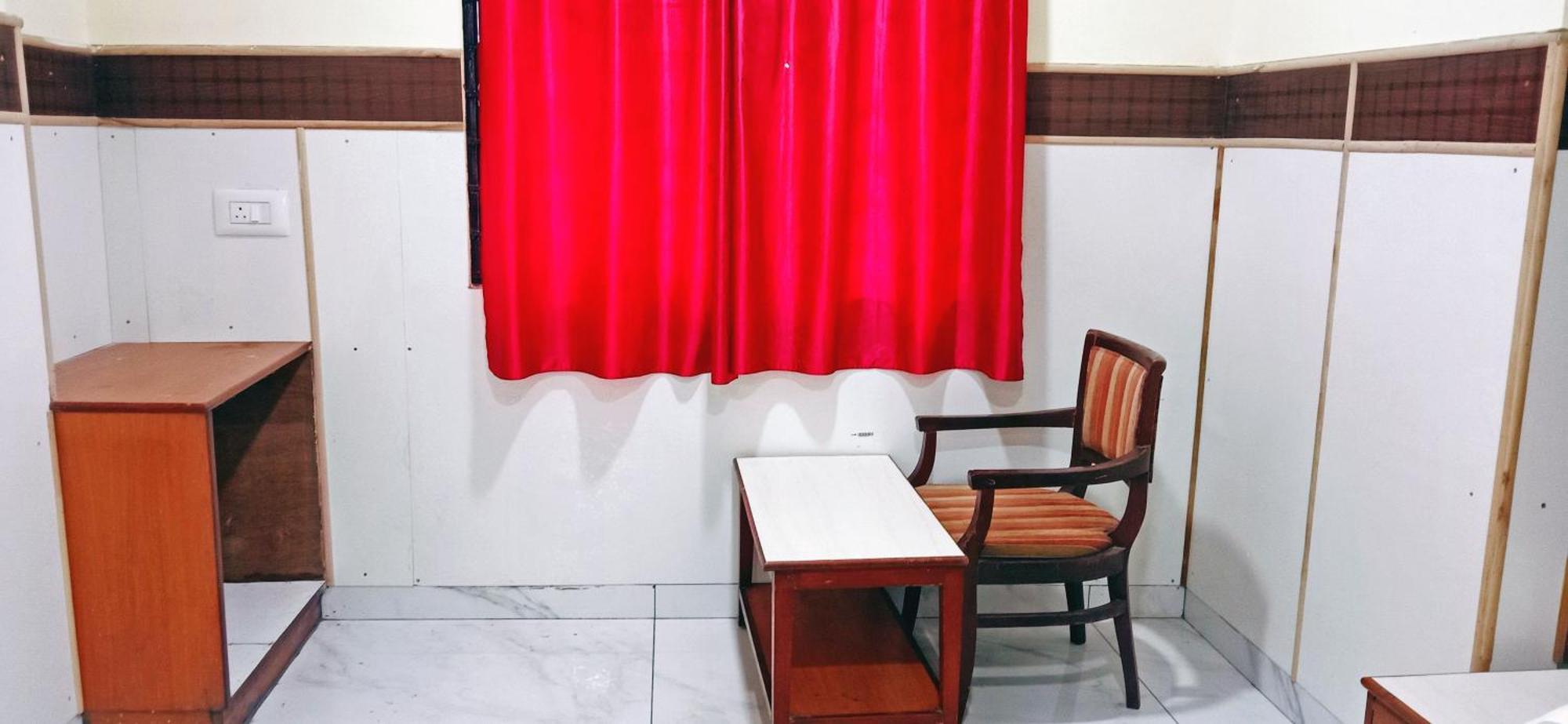 Sri Sai Comforts Near Majestic Railway Station Hotel 2*