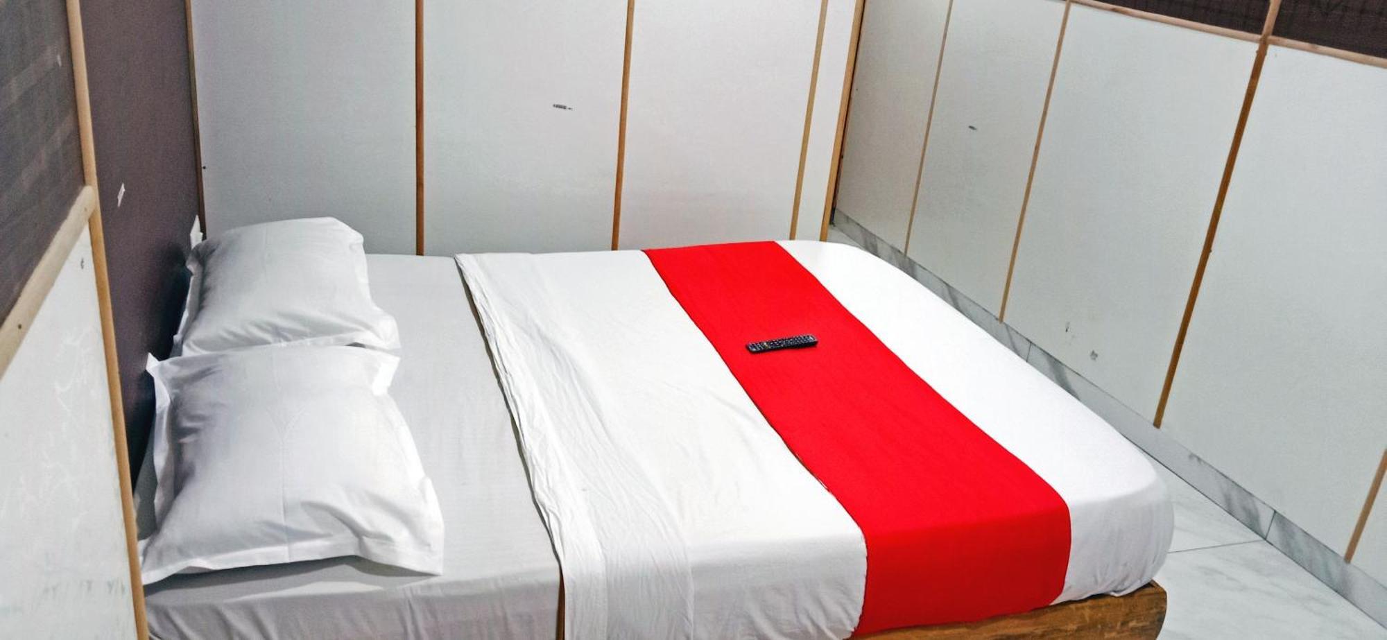 Sri Sai Comforts Near Majestic Railway Station Bangalore