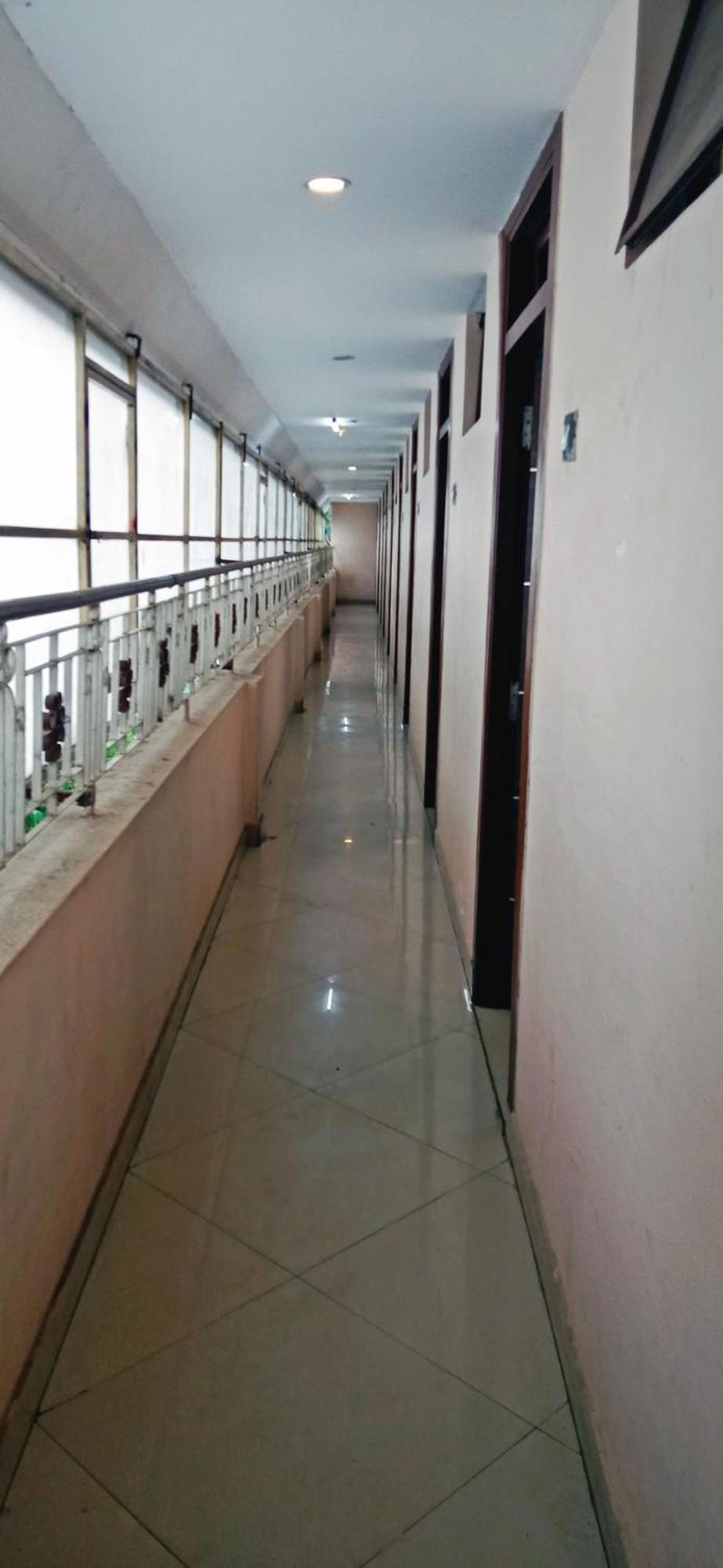 Sri Sai Comforts Near Majestic Railway Station Hotel Bangalore