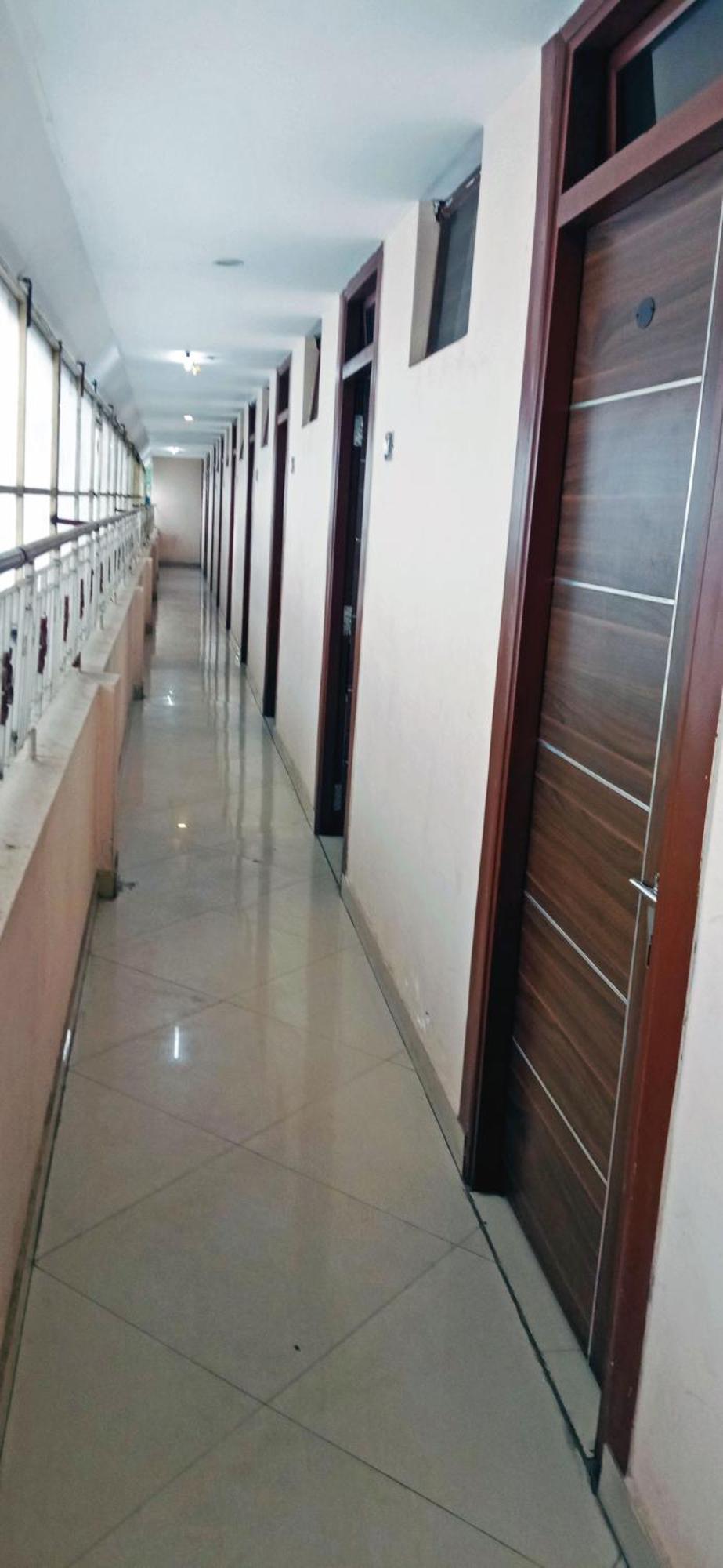 Hotel Sri Sai Comforts Near Majestic Railway Station Bangalore