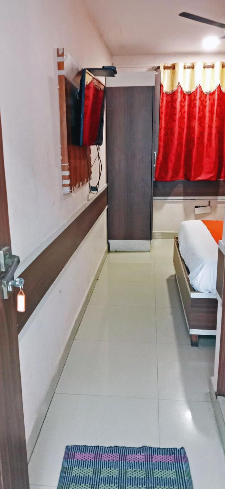 Sri Sai Comforts Near Majestic Railway Station