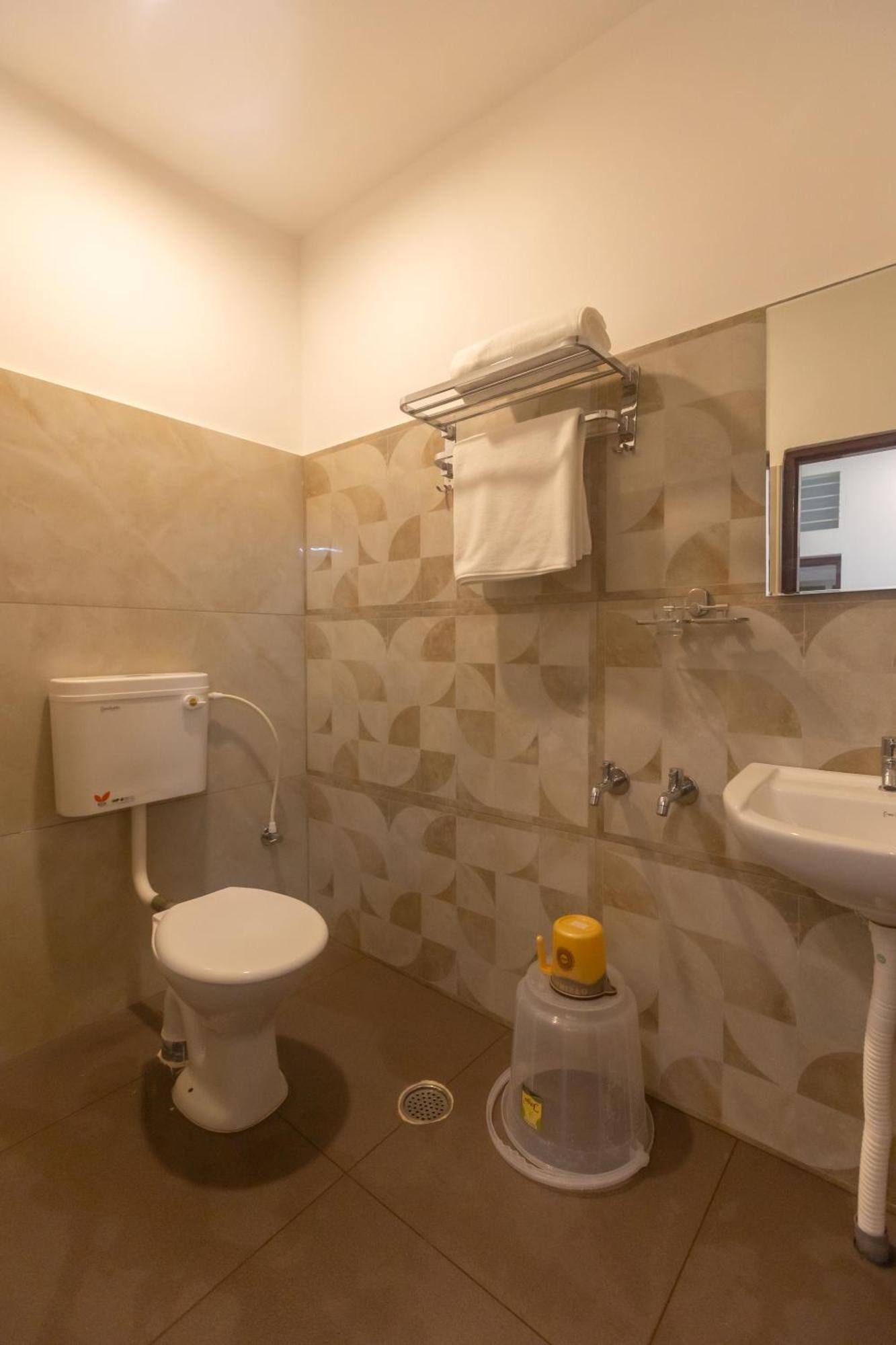 Hotel Sri Ramakrishna Bangalore