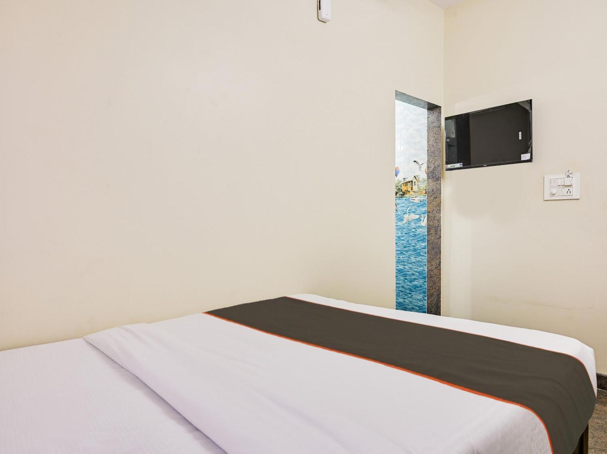 Spot On Rr Complex 3* Bangalore