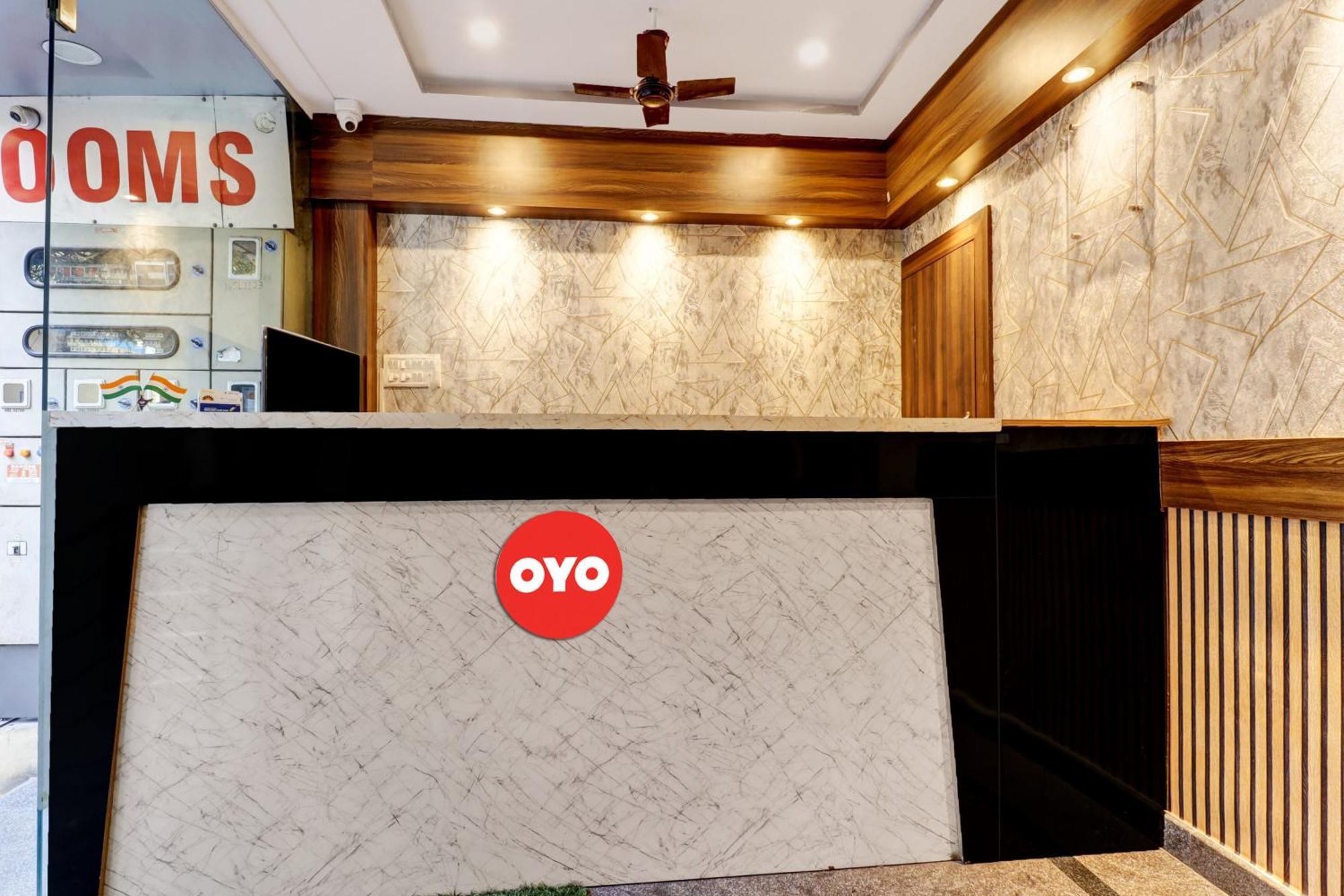 O Golden Residency Hotel 4*