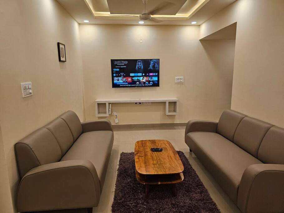 2 Bhk In Rustambagh - Indranagar *
