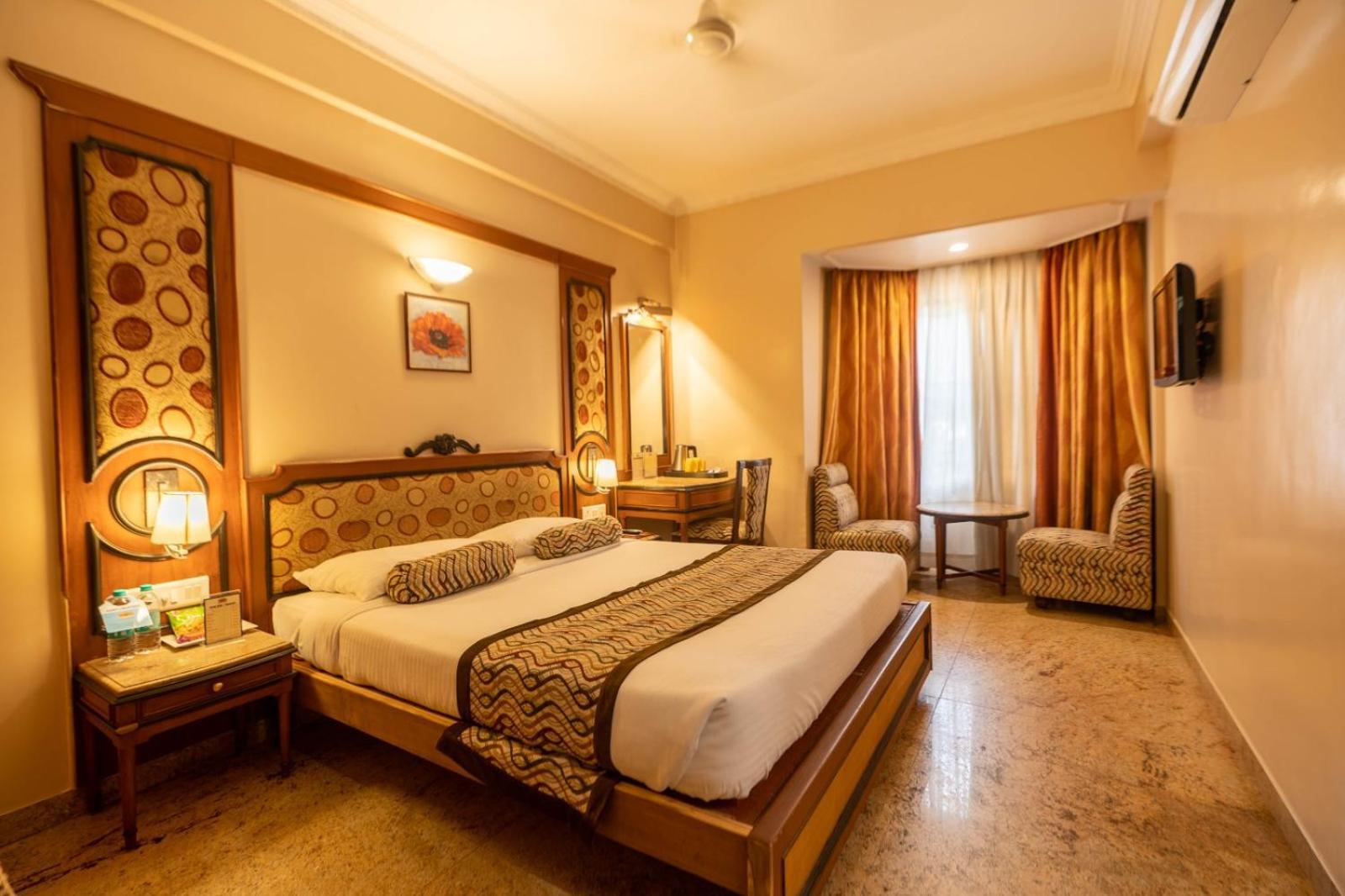 Hotel Pai Viceroy