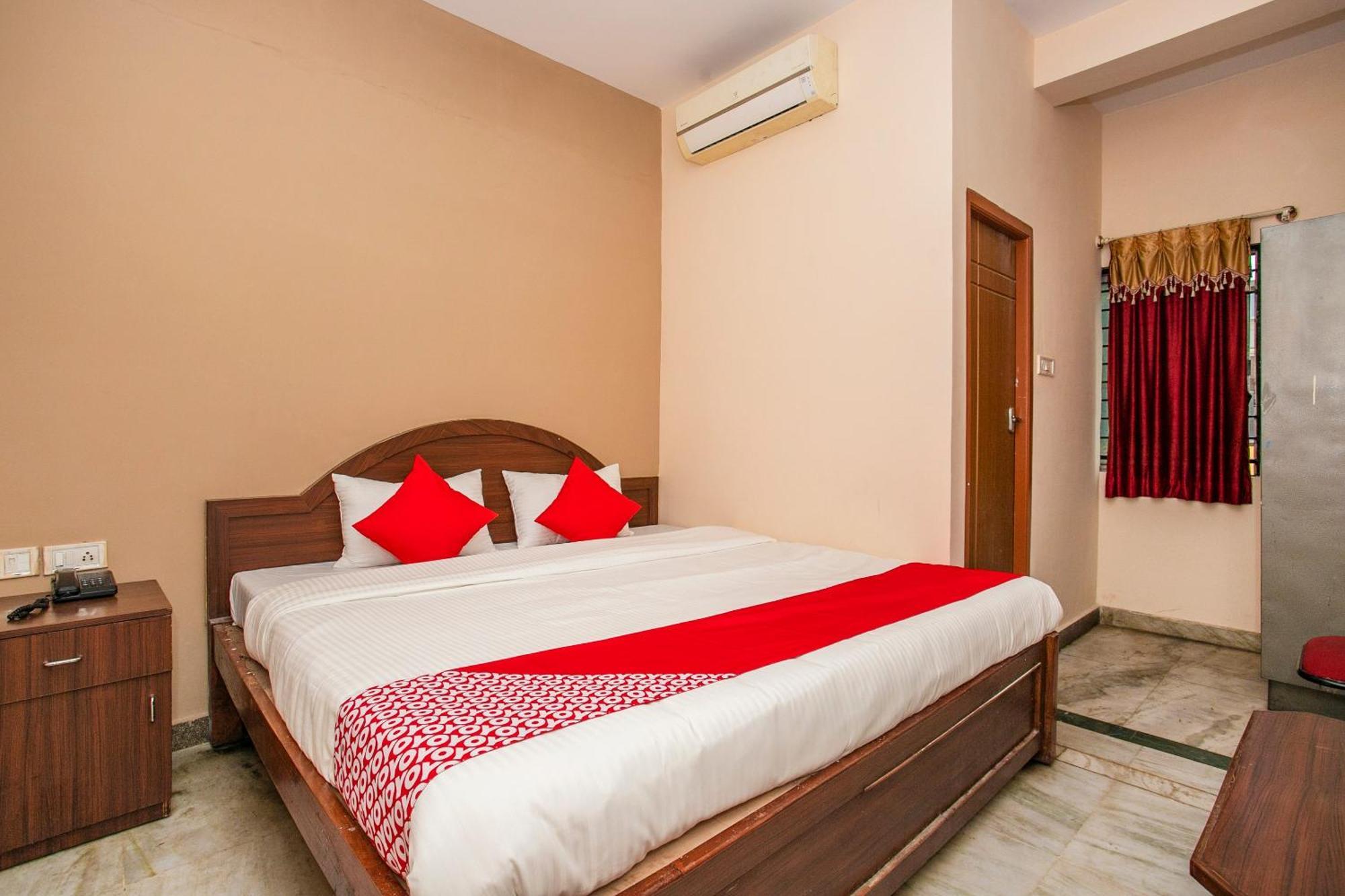 O Royal Residency Near Hare Krishna Hill Hotel