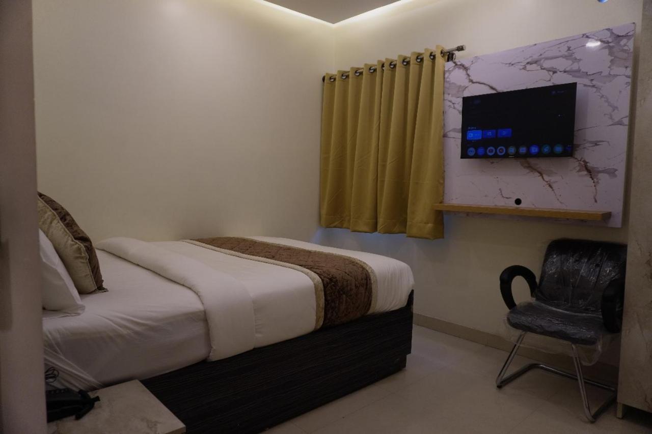 Subha Residency Hotel