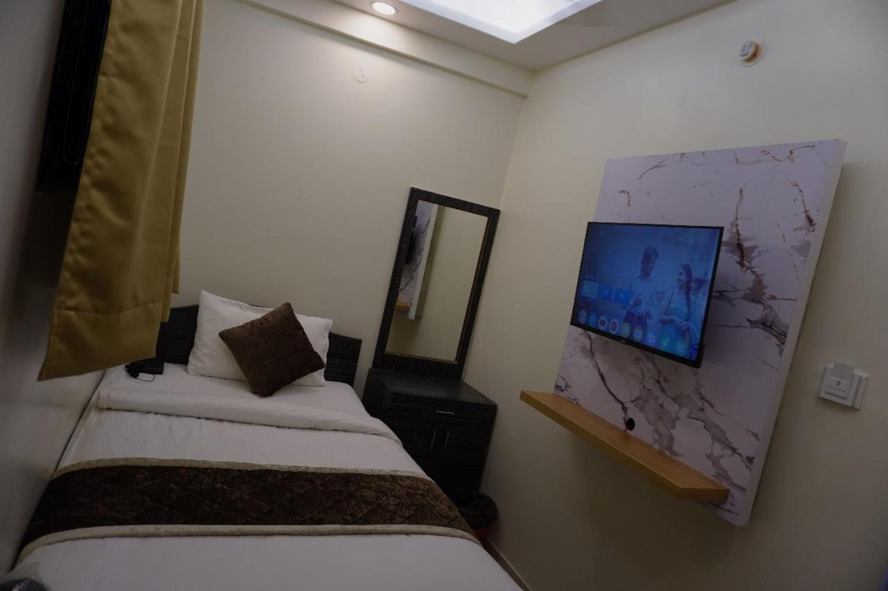 Hotel Subha Residency 3*
