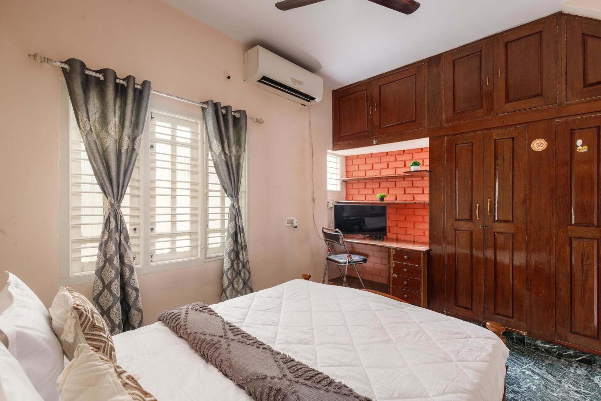 Parimala Residency Apartment *