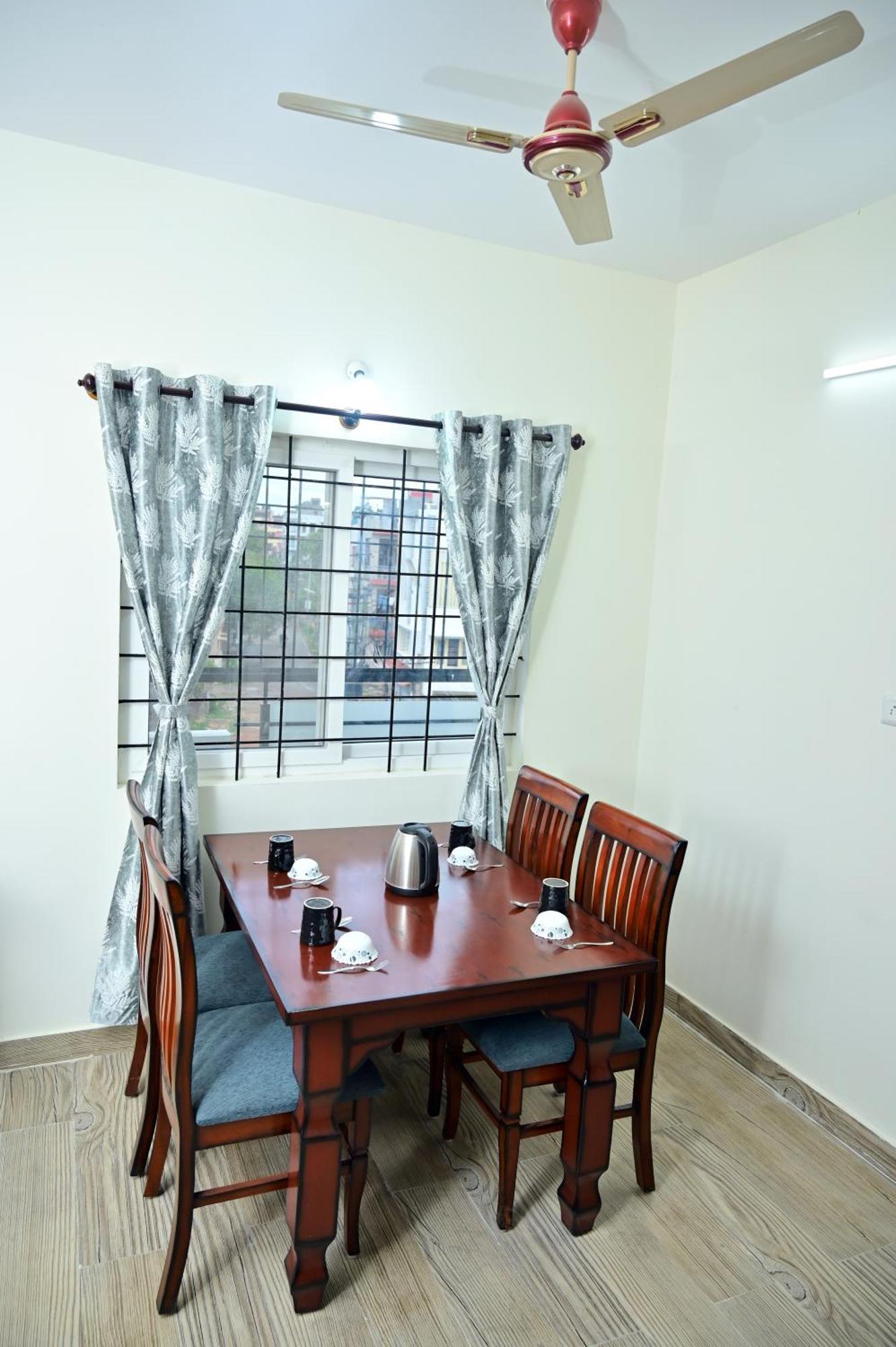 Aparthotel Sernity *