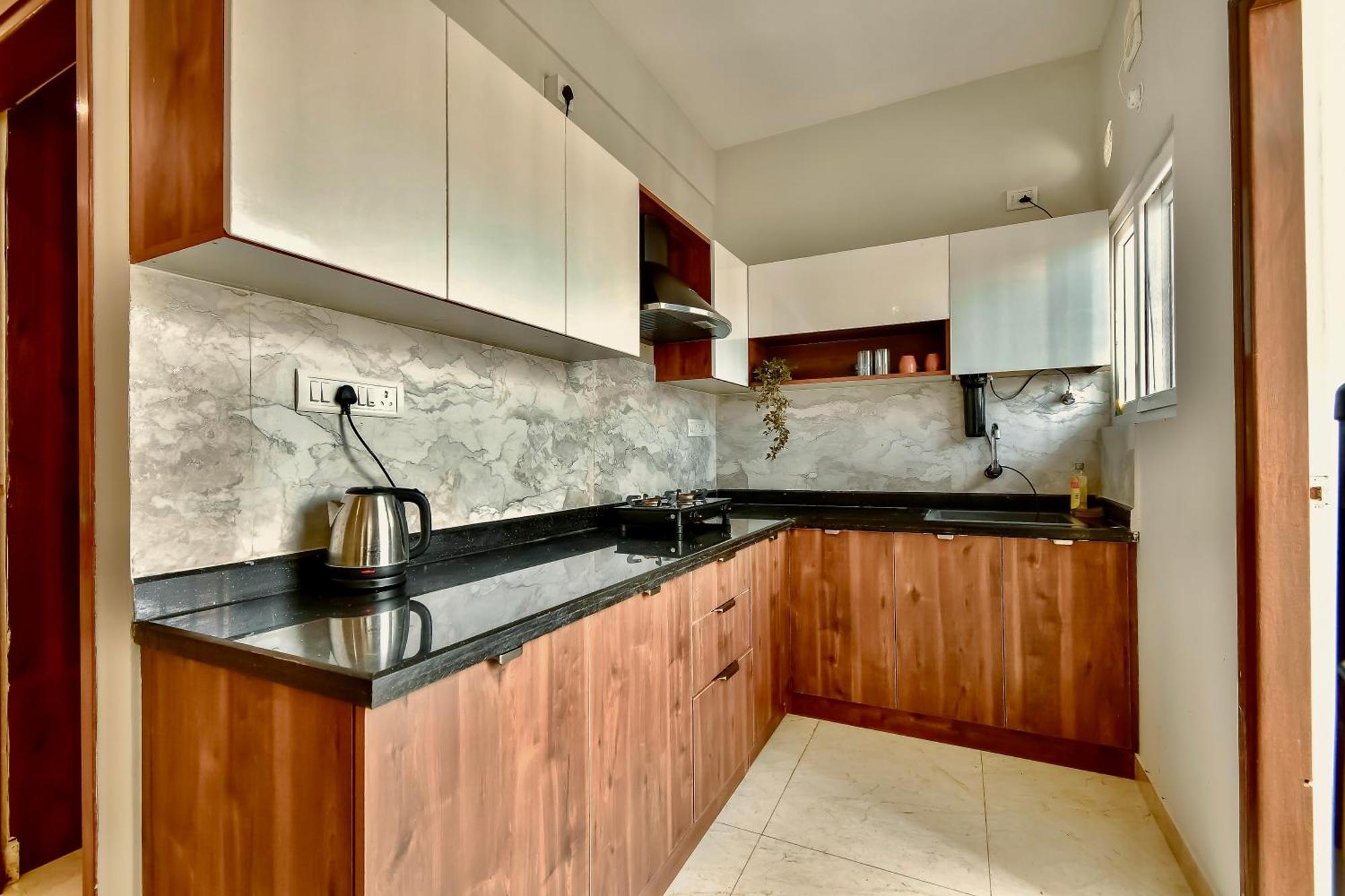 Homeslice Brookefield, Luxury Apartment