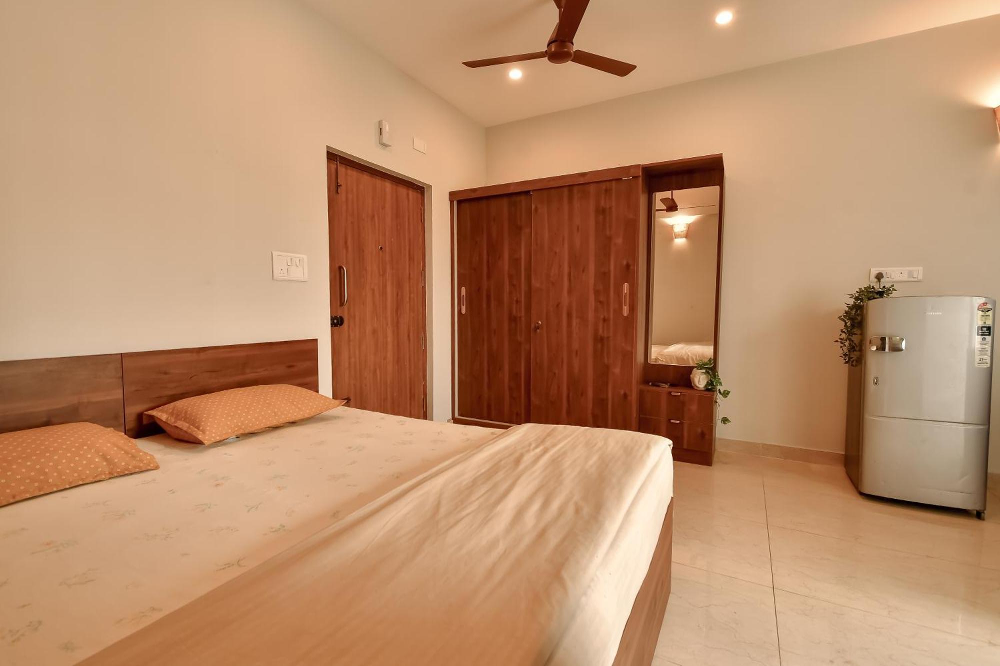 Homeslice Brookefield, Luxury Apartment