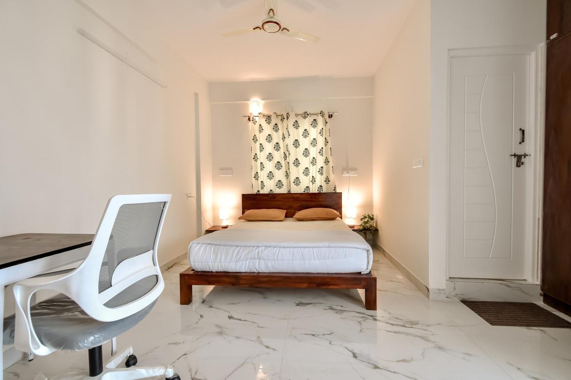 Namma Homeslice, Balcony In Brookefield Hotel 3*