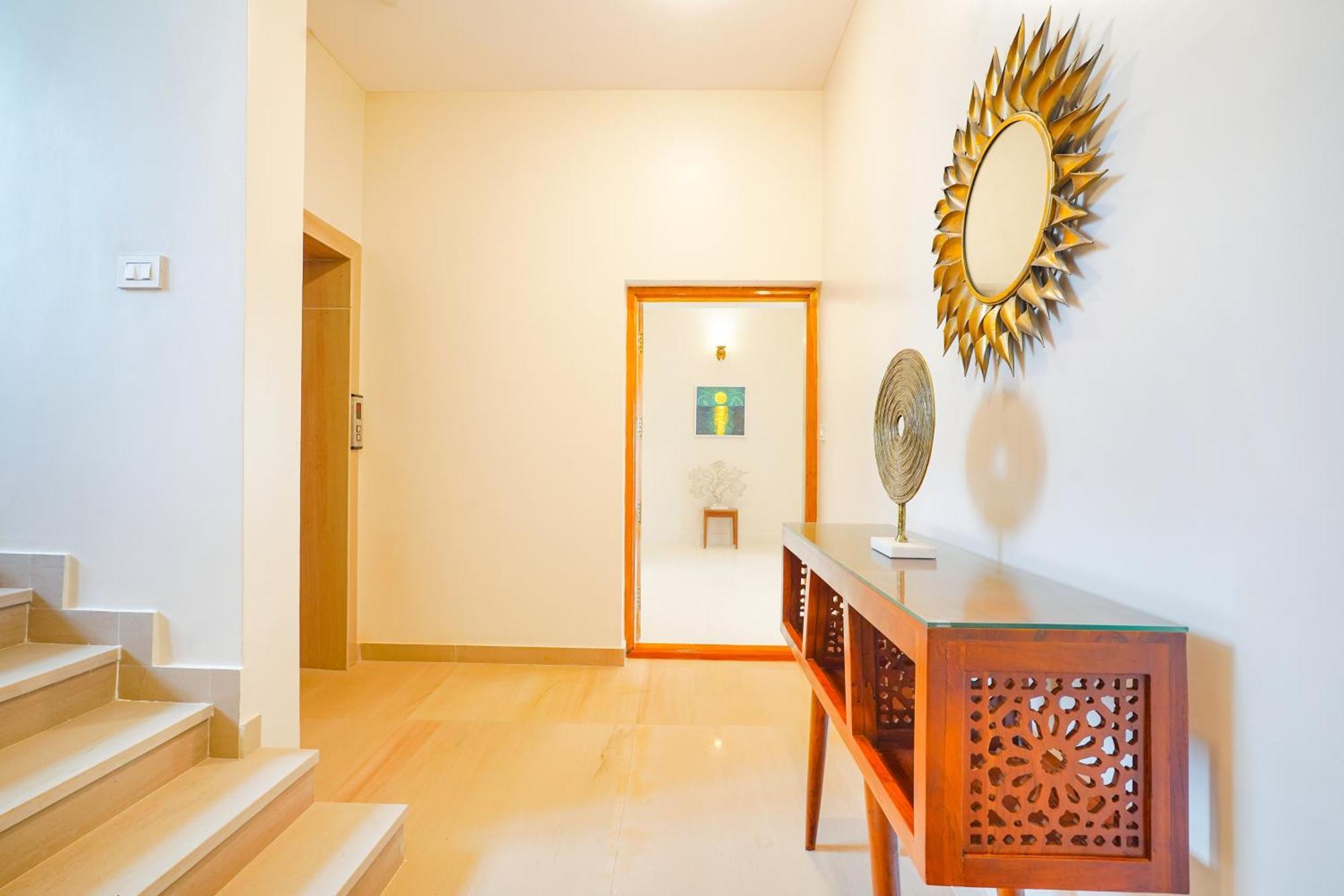 Bougainvillea Apartment *