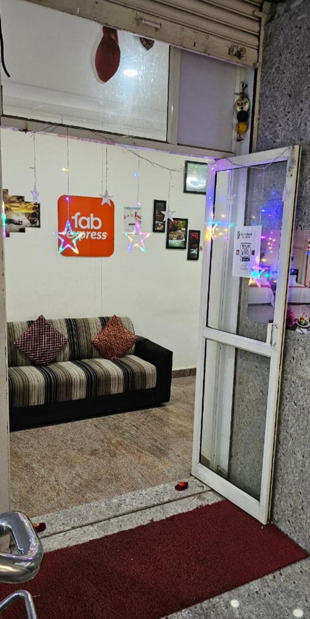 Hotel Lavish Residency Near To Rammurthynagar Main Road