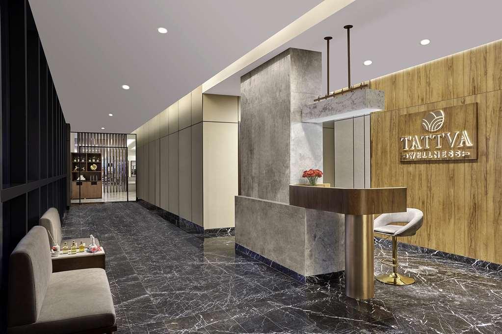 Hotel Hilton Embassy Manyata Business Park *