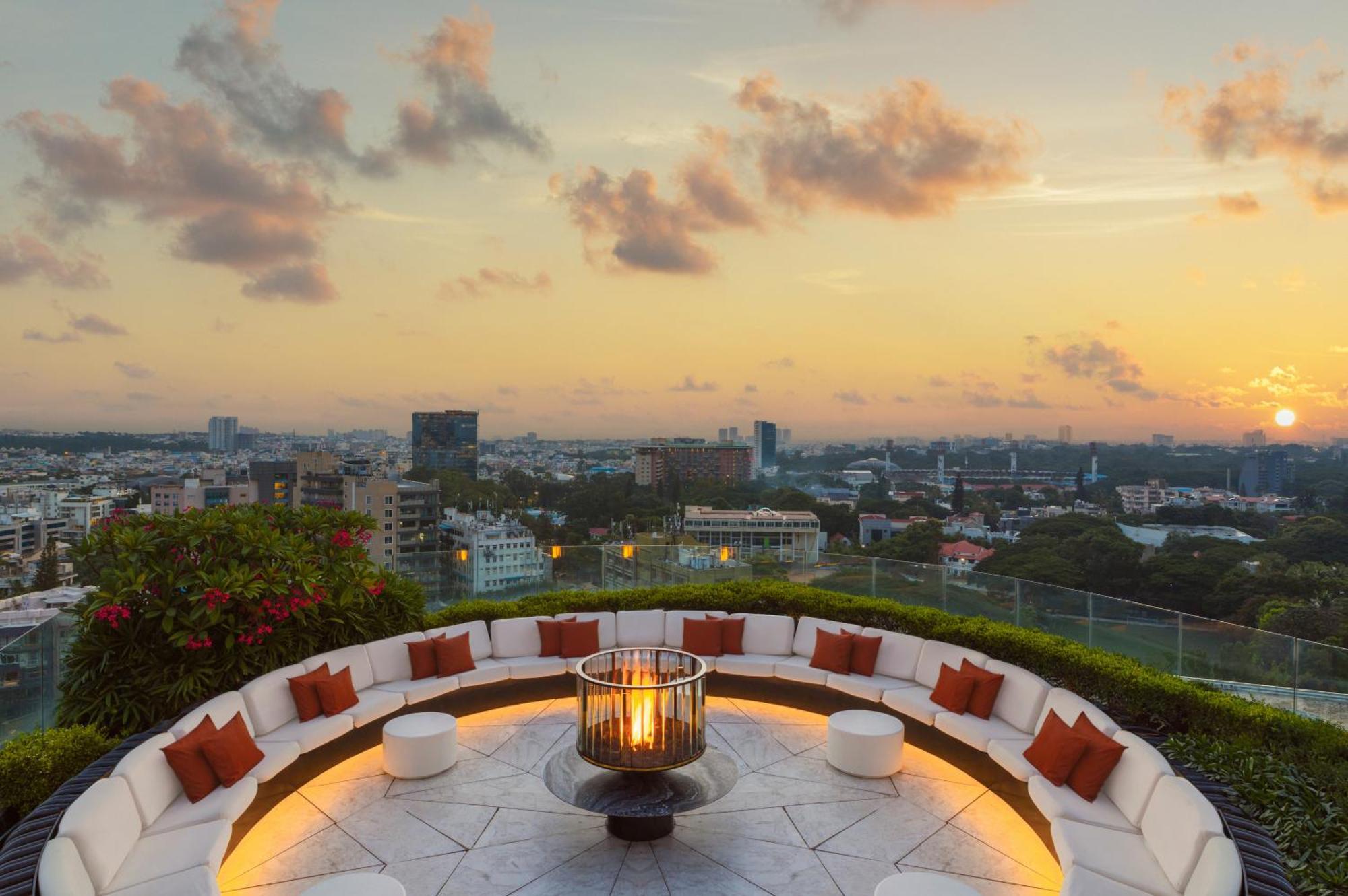 Hotel The Ritz - Carlton, 5*
