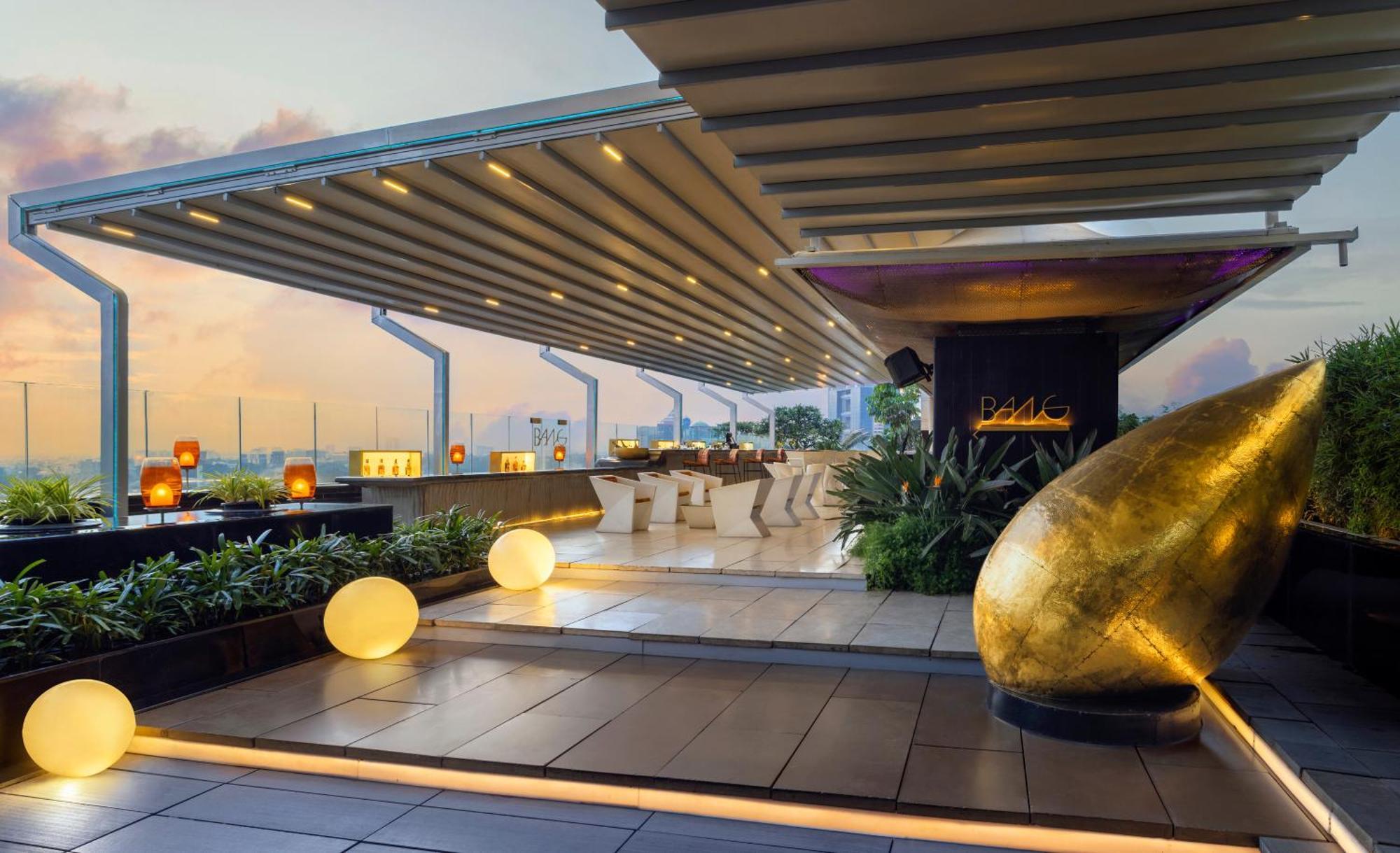 The Ritz - Carlton, Hotel