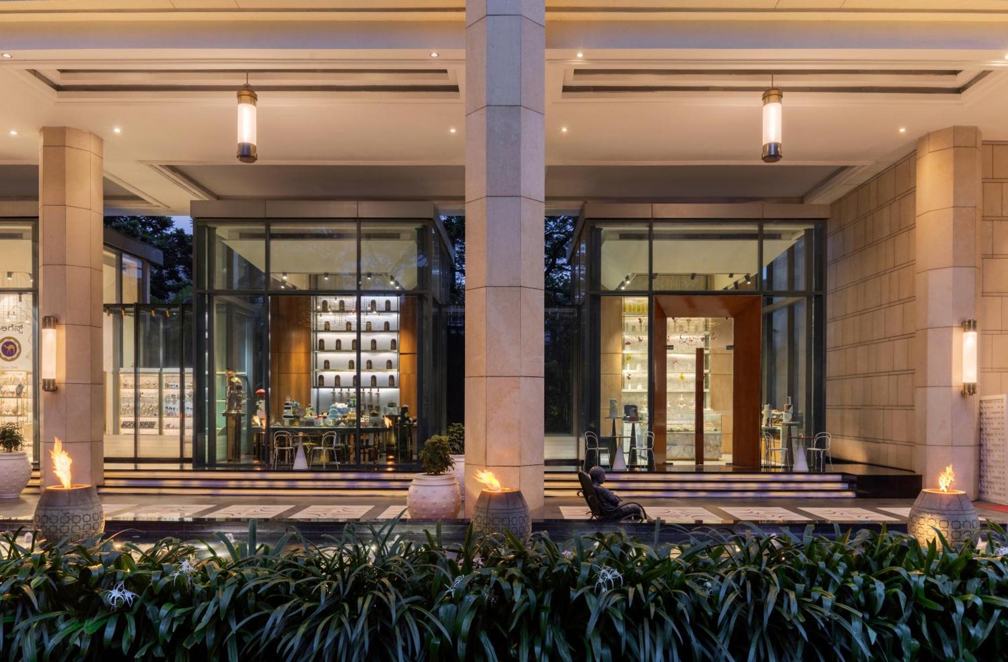 Hotel The Ritz - Carlton, 5*