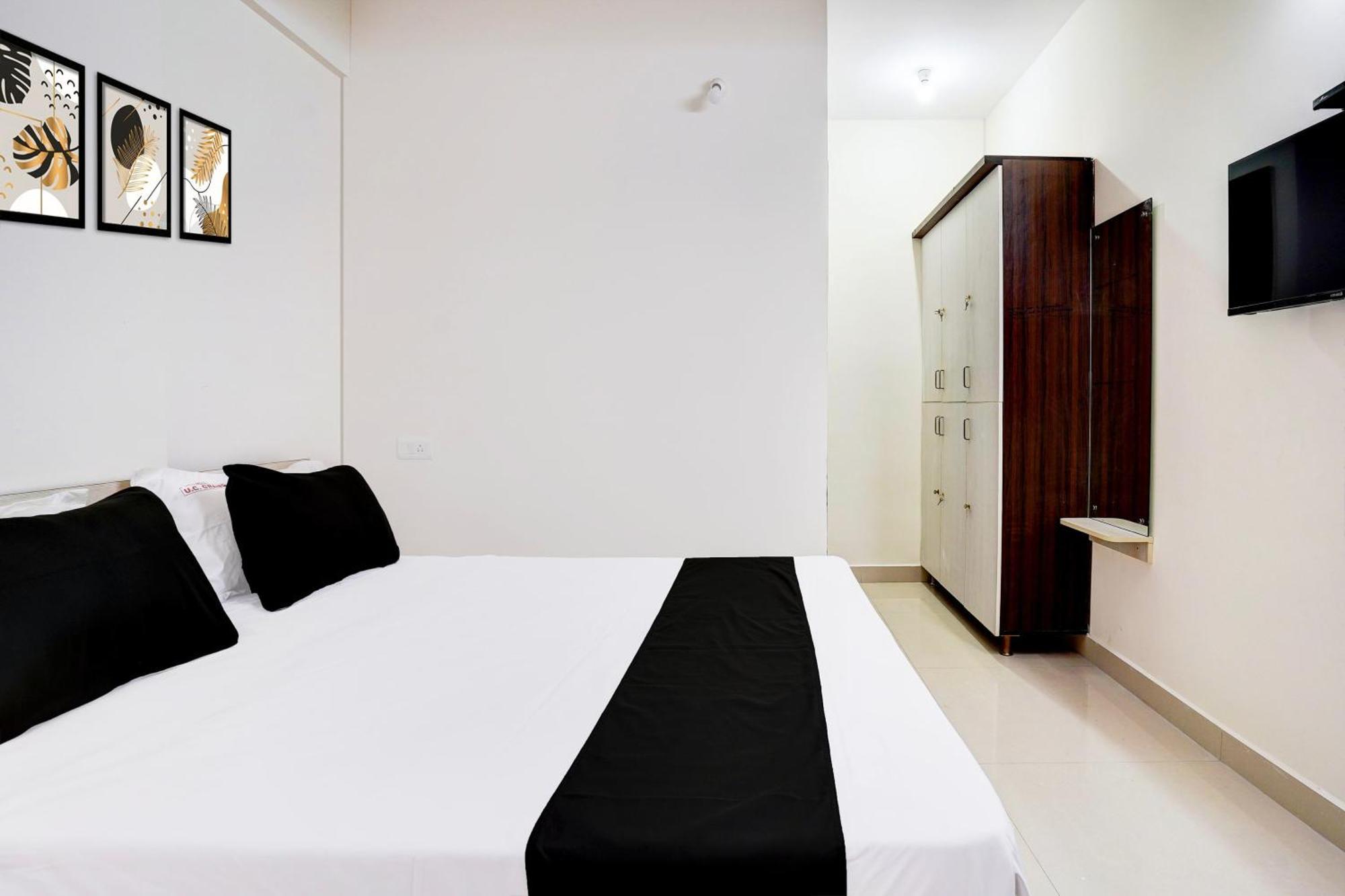 Hotel O 82950 Om Sai Residency