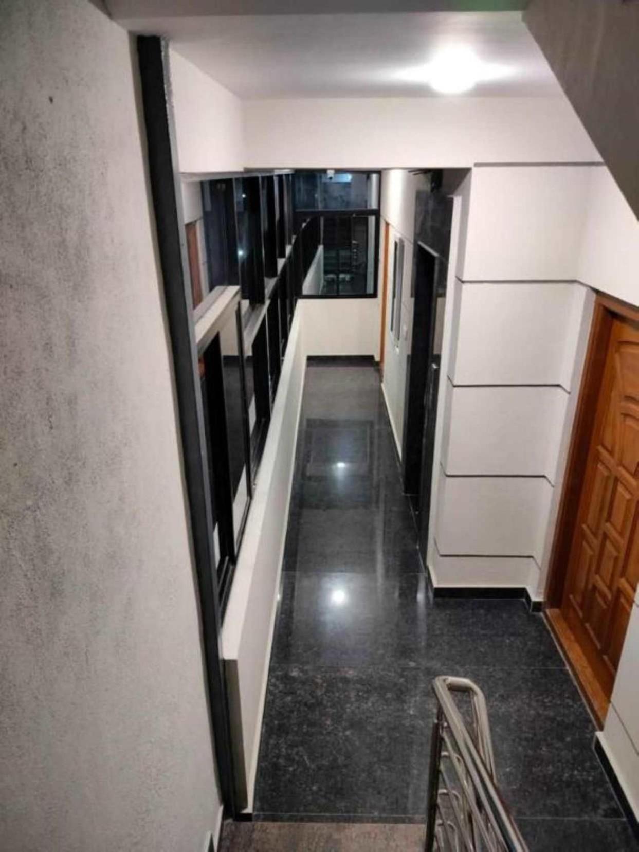 Hotel Golden Chariot 1bhk Flat Manyata Tech Park Bangalore