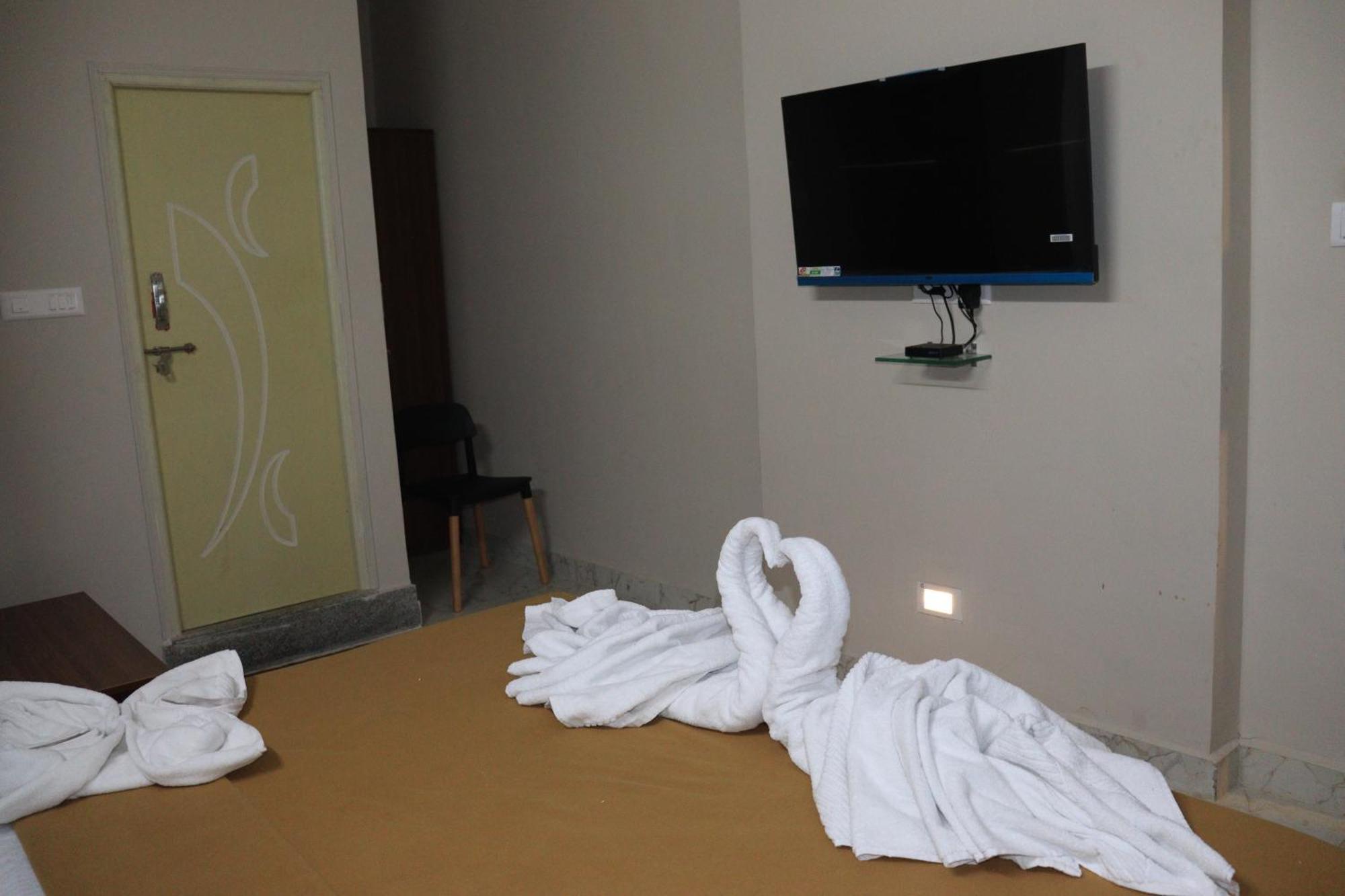 Hotel Darshan Boarding And Restaurant 5*