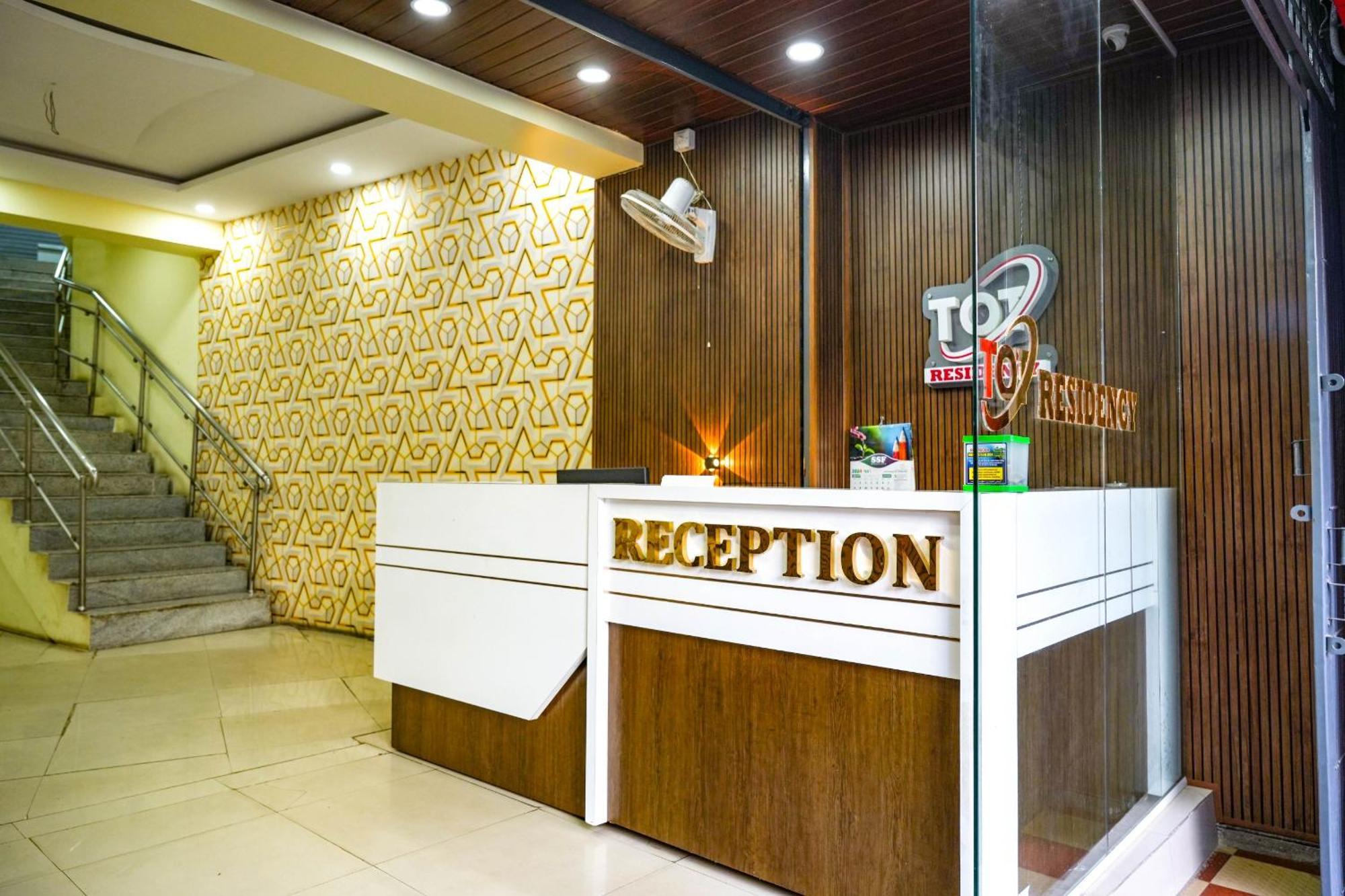 Hotel Tot Residency 3*