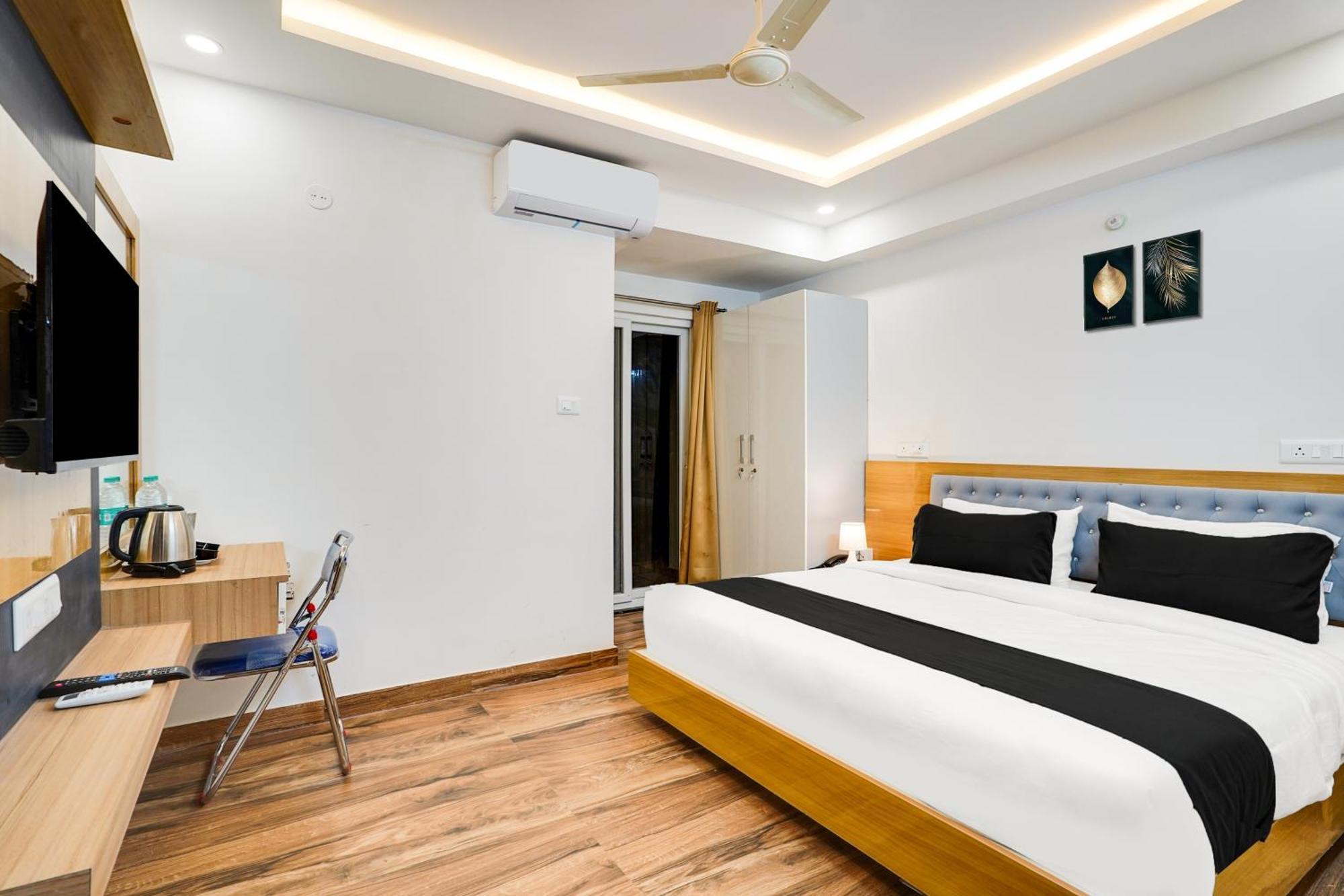 Hotel Townhouse Redmoon
