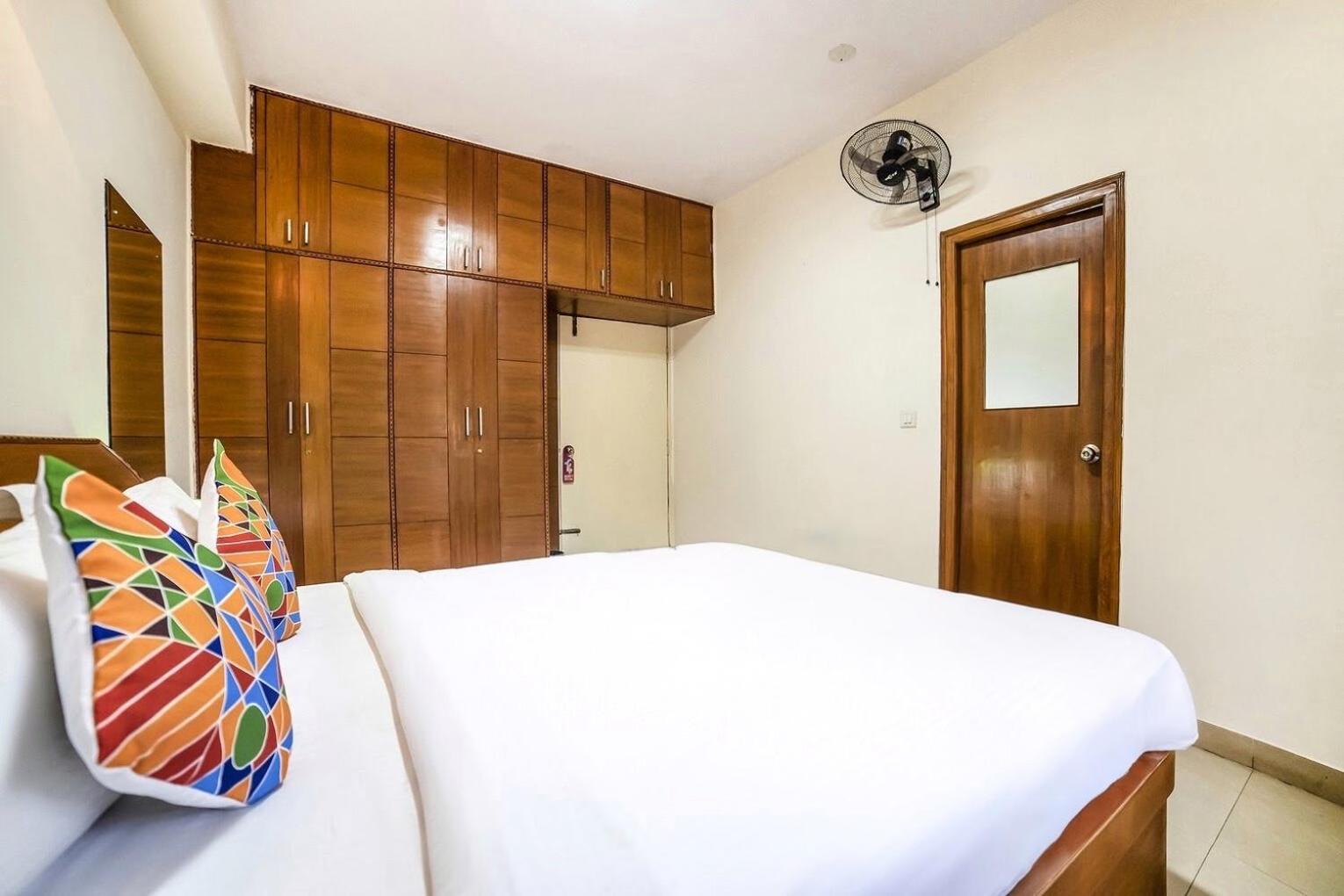 Tanour Lux Service Koramangala Apartment Bangalore