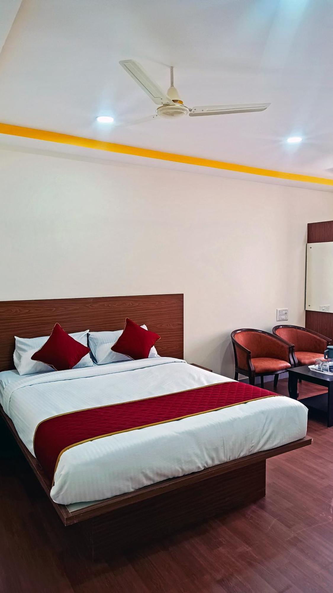 Hotel Shiva's