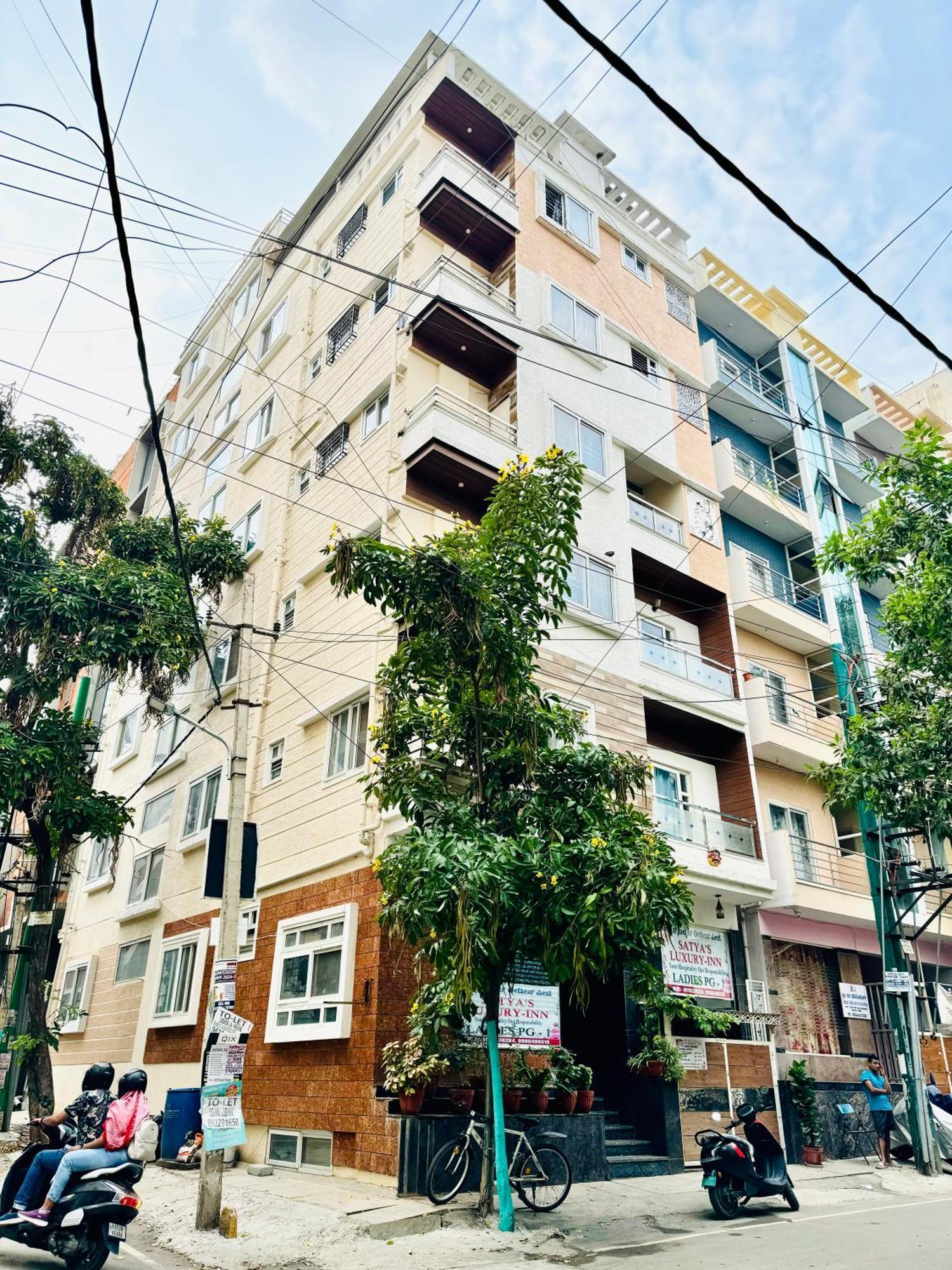 Satyas Ladies Luxury * Bangalore