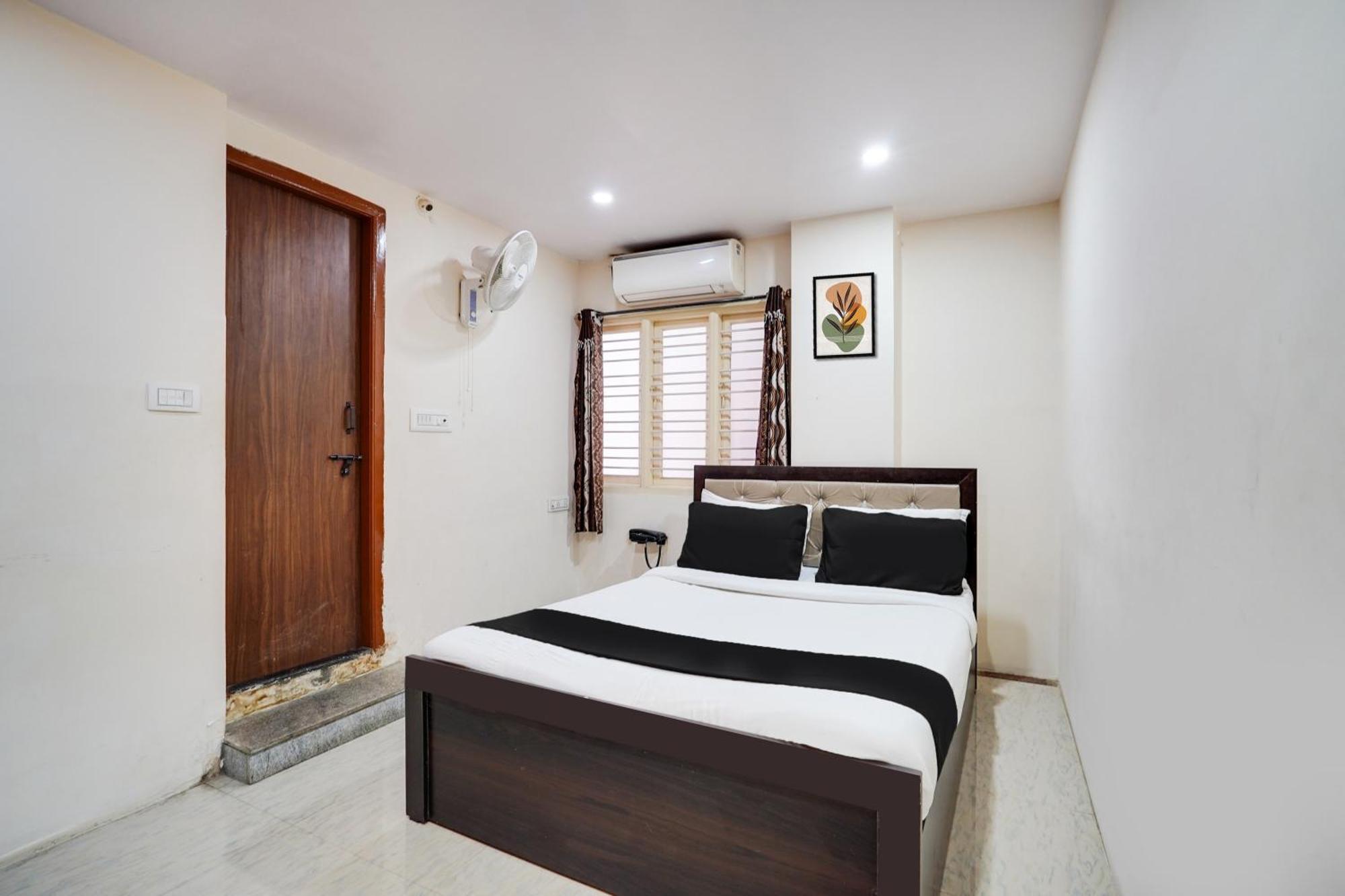 O Banashankari Comforts