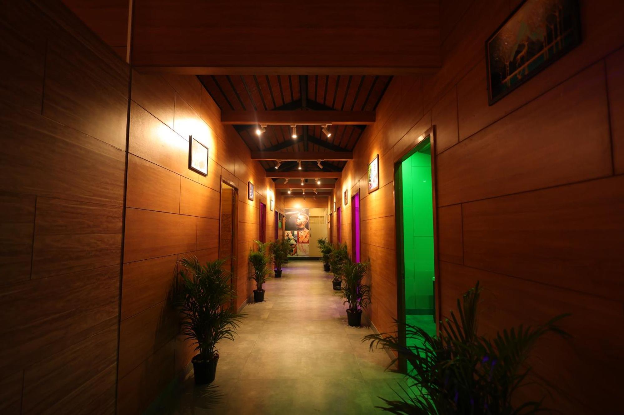 Nirantara & 4* Bangalore
