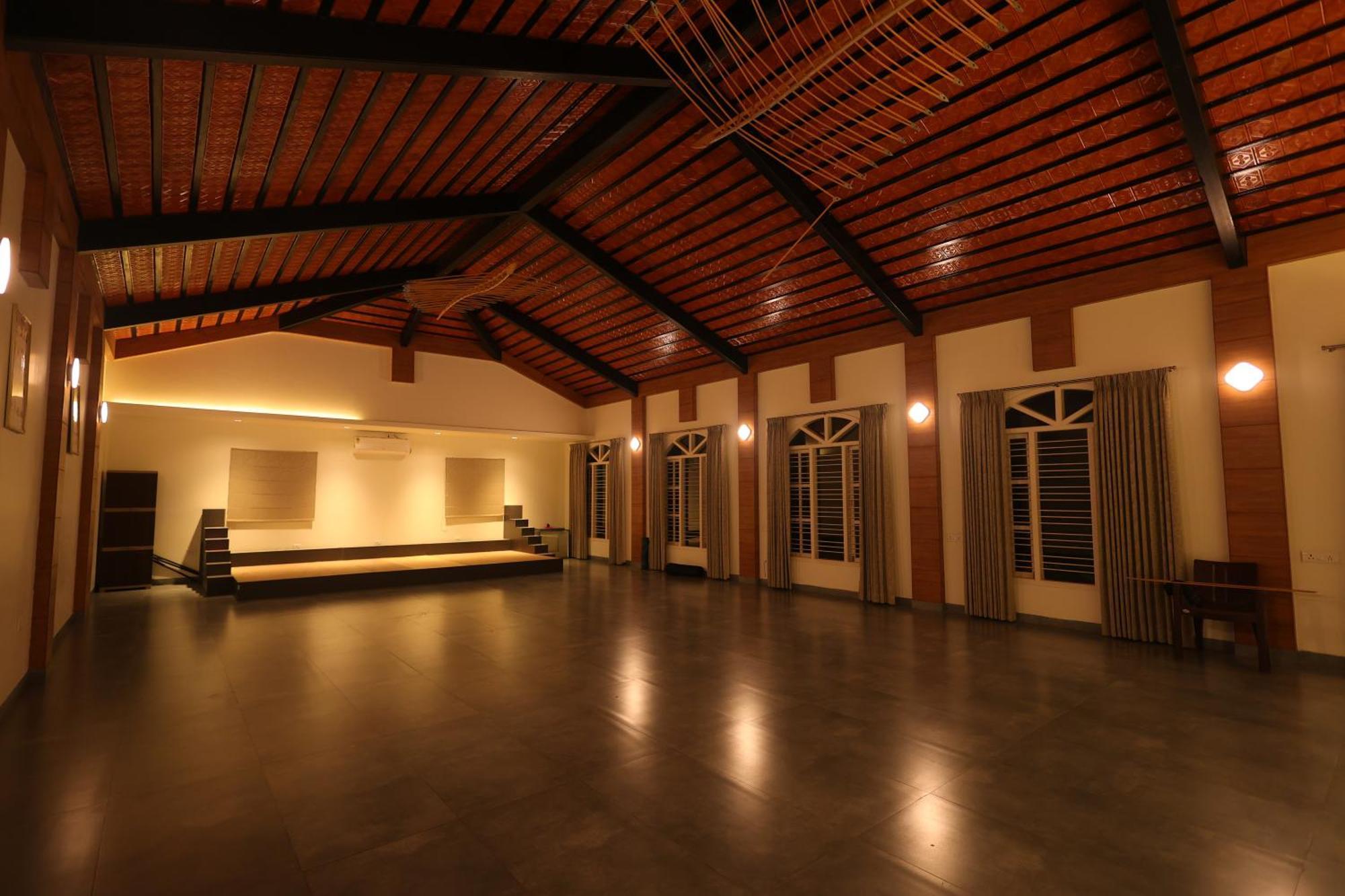 Nirantara & Resort Bangalore