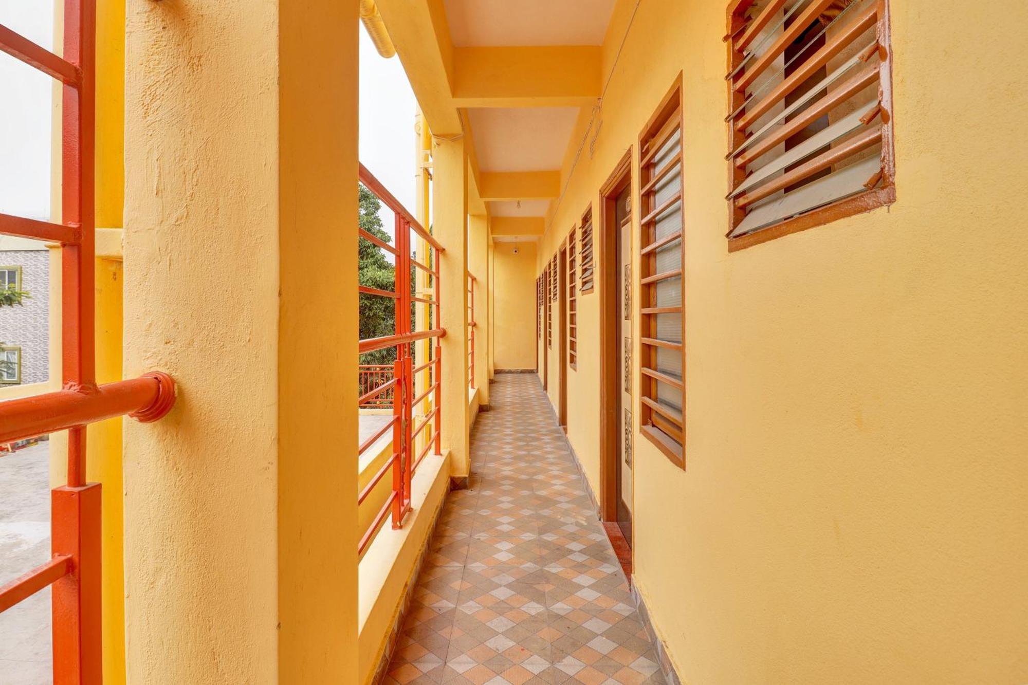 Spot On Sri Nataraja Hotel 3*